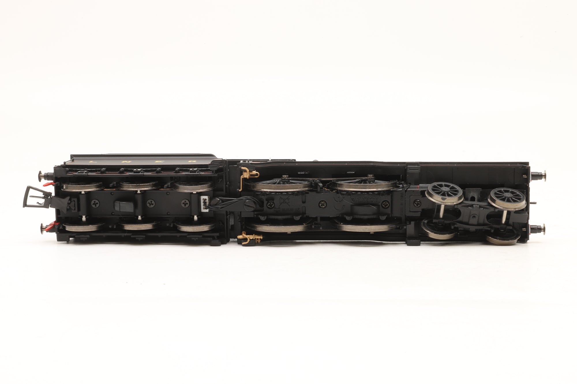 Hornby OO R3233 Class D16 '8825' LNER Lined Black