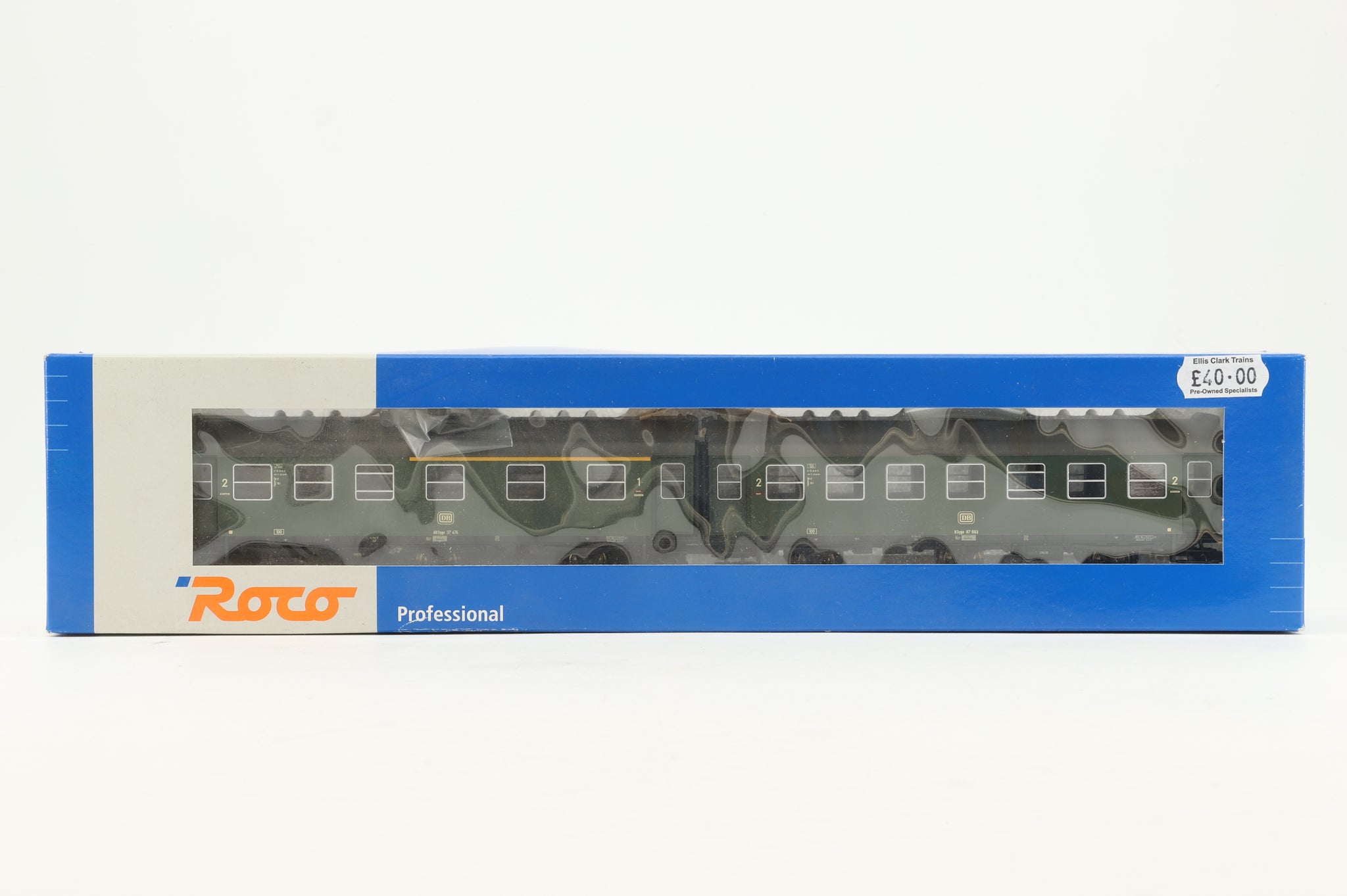 Roco HO 45907 Twin Pack of Green DB Coaches - Clark Railworks