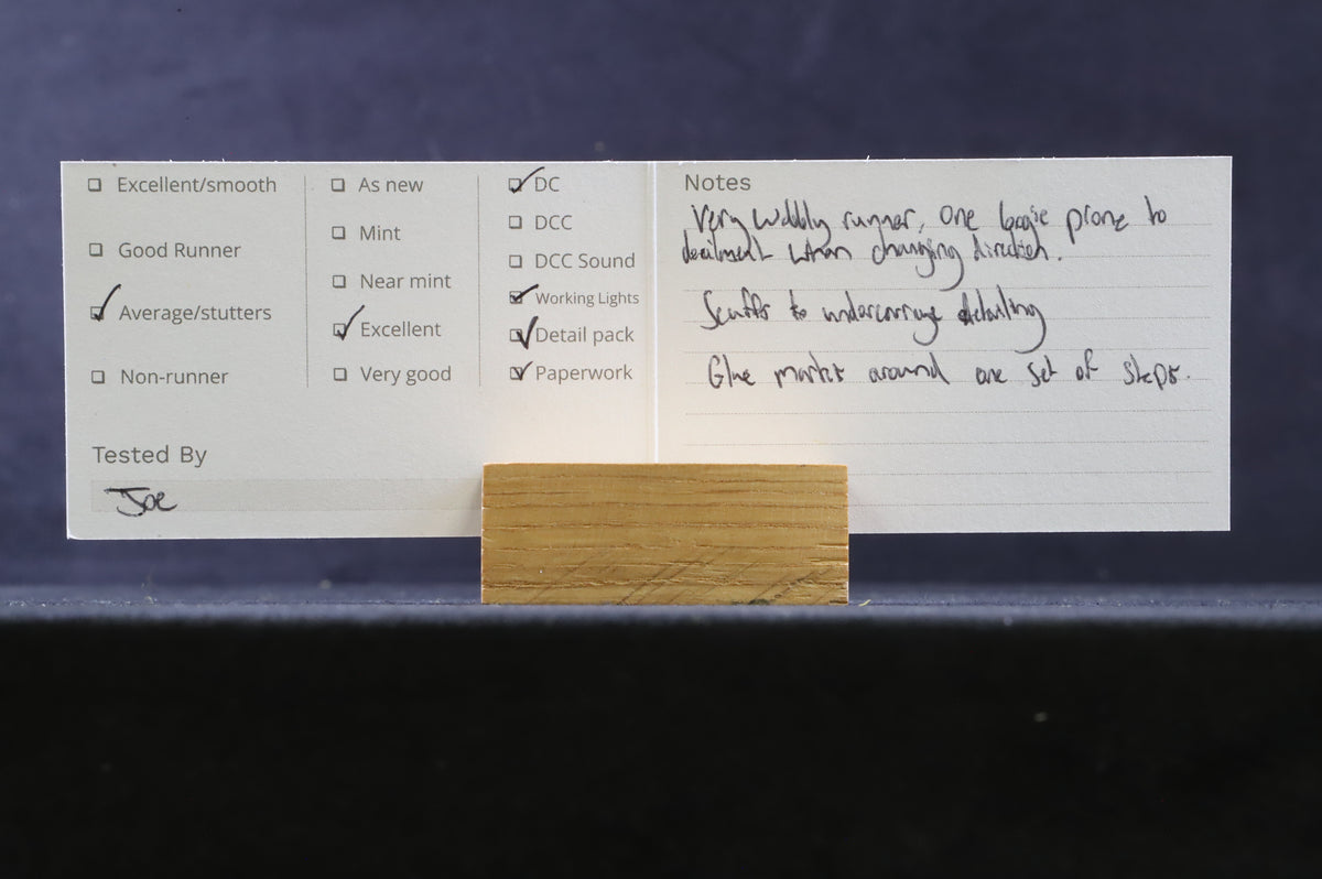 Walthers HO 932-6273 Sperry Rail Car No.124 in SRS Black/Yellow