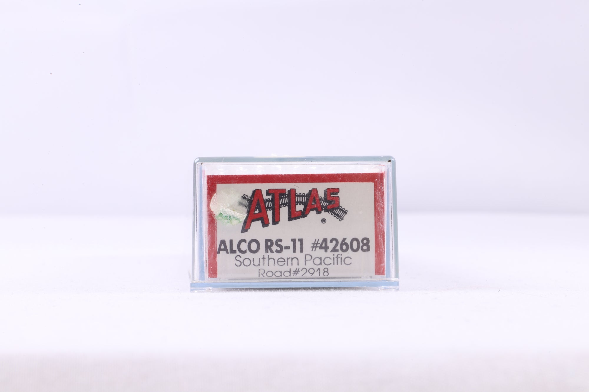 Atlas N 42608 Alco RS-11 '2918' Diesel Locomotive Southern Pacific