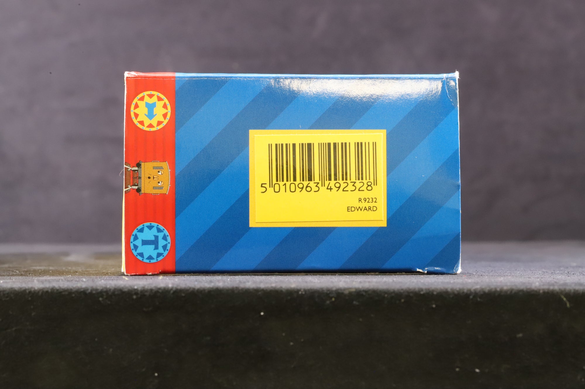 Hornby OO R9232 Thomas & Friends 'Edward' '2' Steam Locomotive