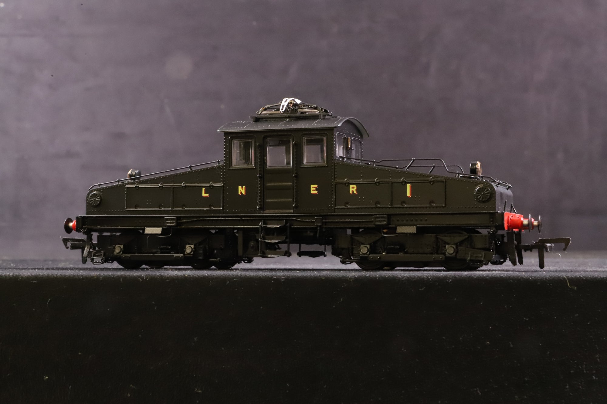 Heljan/Rails OO 1202 Class ES1 No.1 in LNER Black