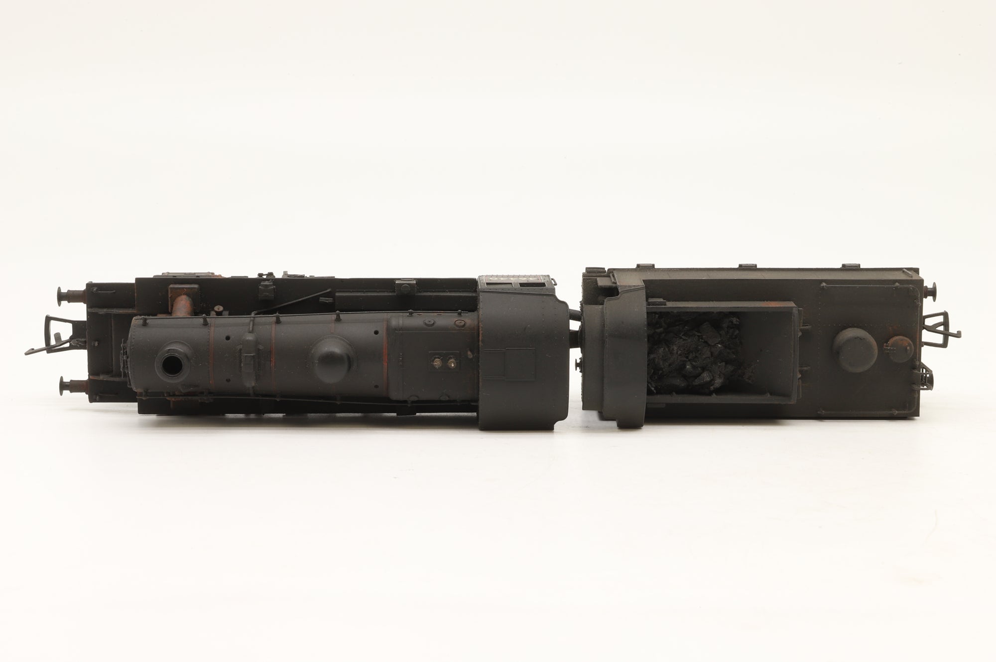 Bachmann OO 32-826 Ivatt Class 2MT '46440' BR Lined Black E/C Weathered