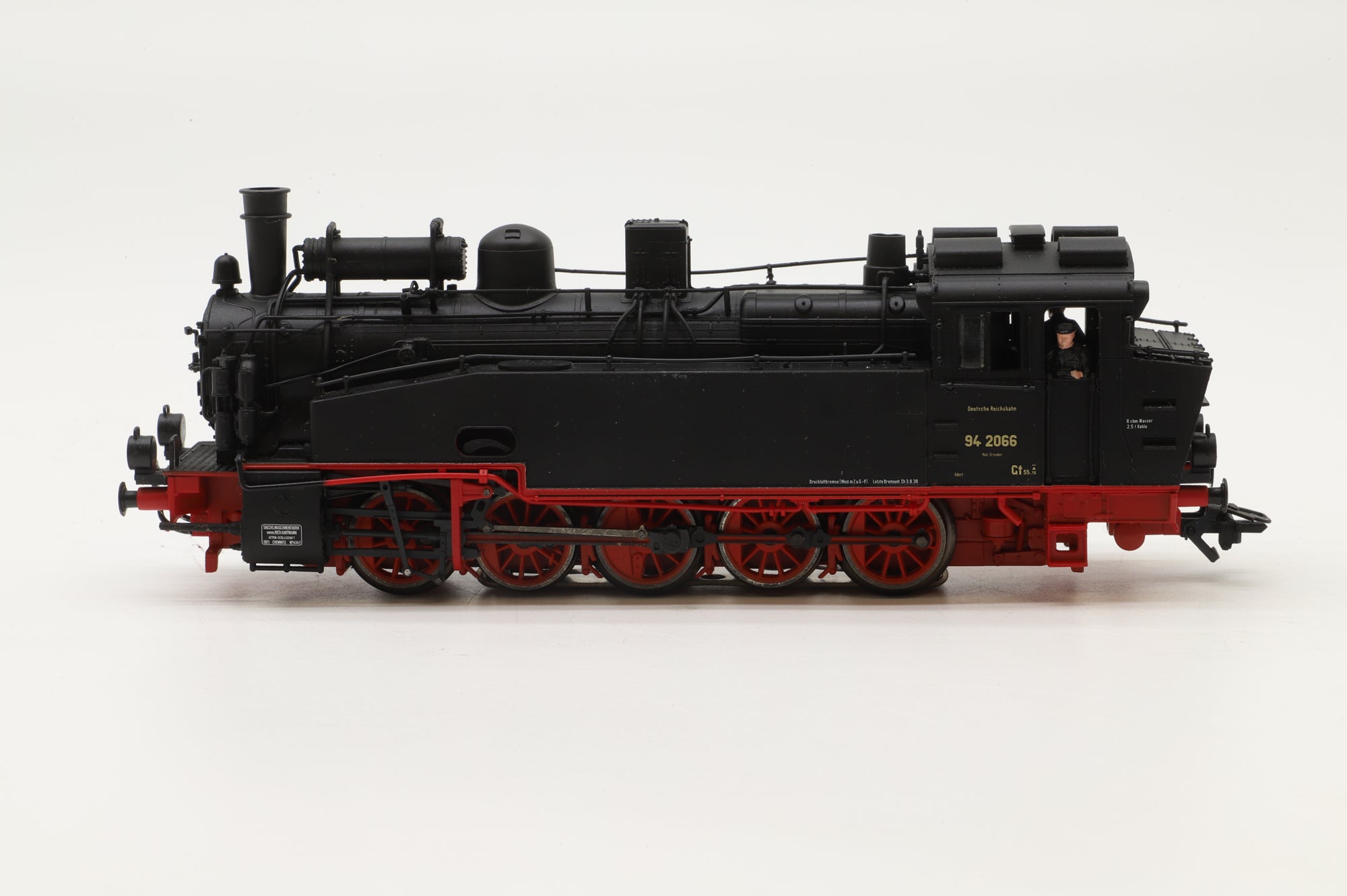 Piko HO 50262 BR 94 Steam Locomotive DCC Fitted 3 Rail