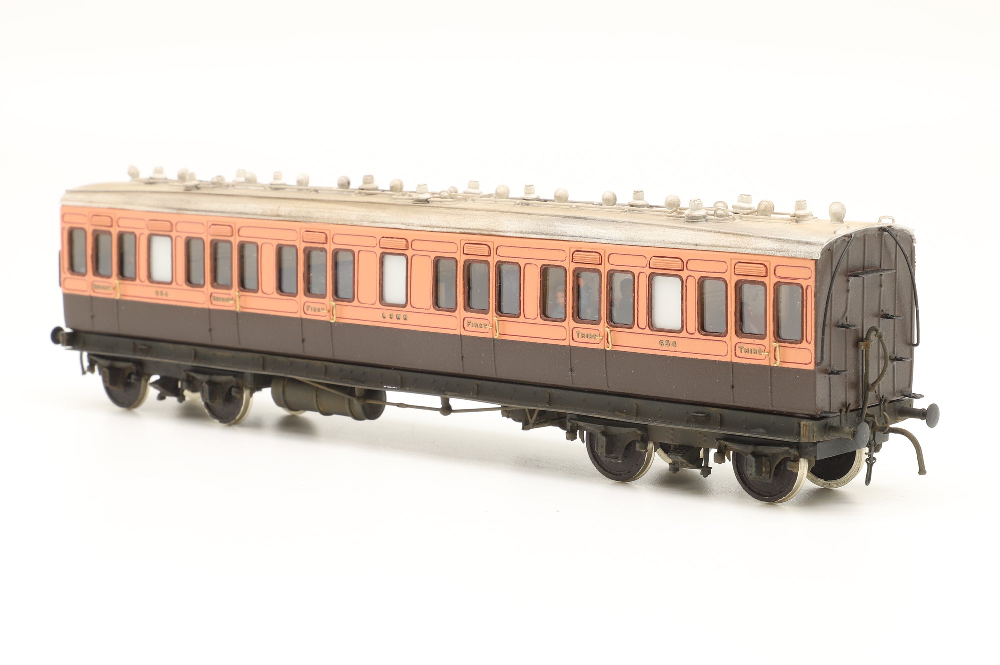 Roxey P4 Kit Built Rake of 4 LSWR Coaches, Weathered