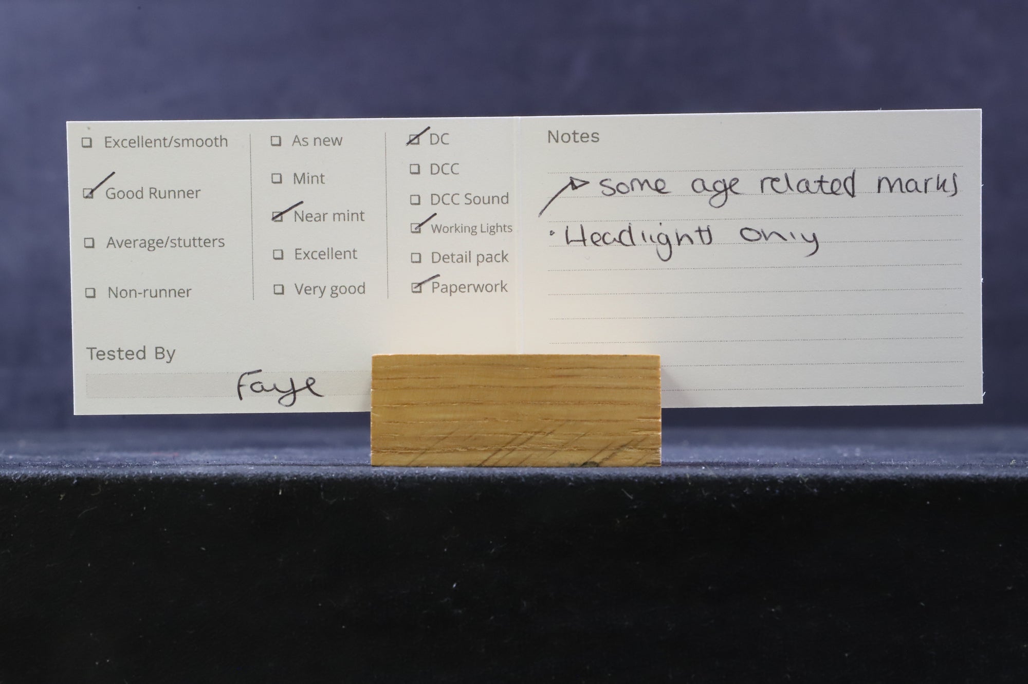 Fleischmann HO 4232 BR 218 2183069 in DB Crimson