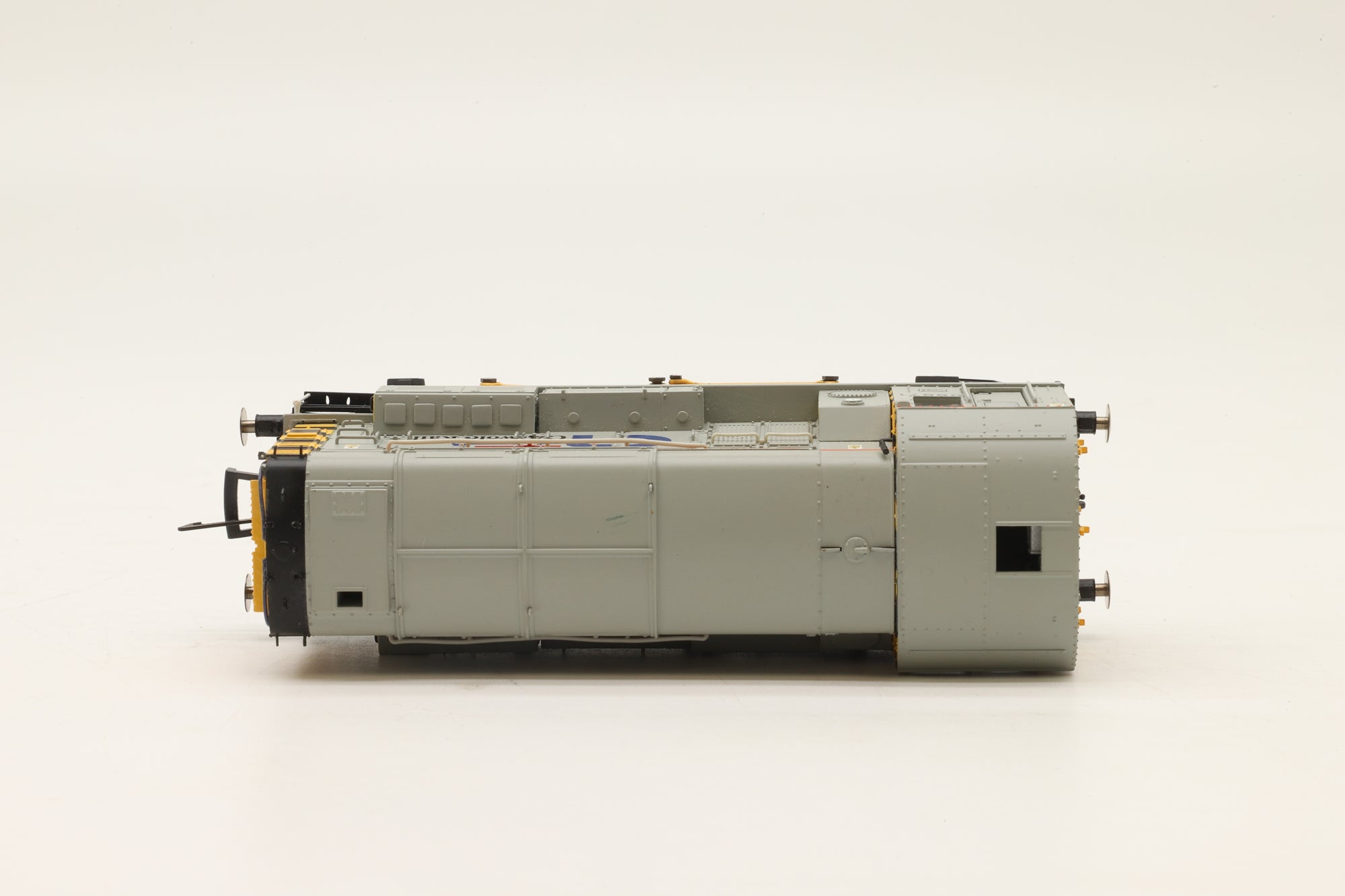 Hornby OO R2594 Class 08 Shunter '08871' Cotswold Rail DCC Fitted