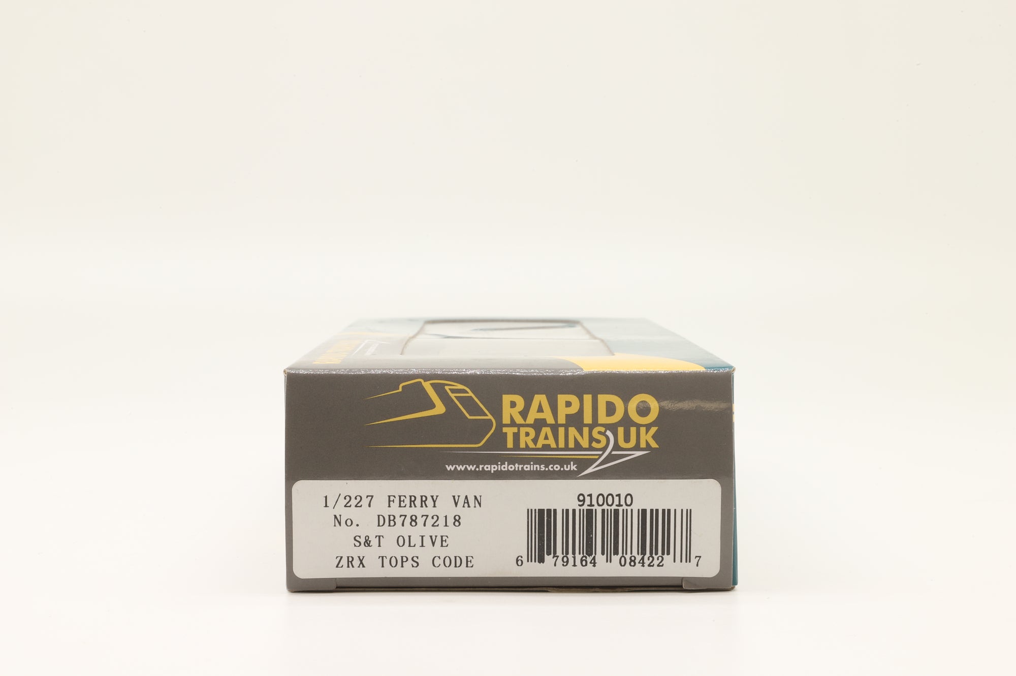 Rapido OO 910010 Ferry Van ZRX 'No.DB787218' S&T Olive Green