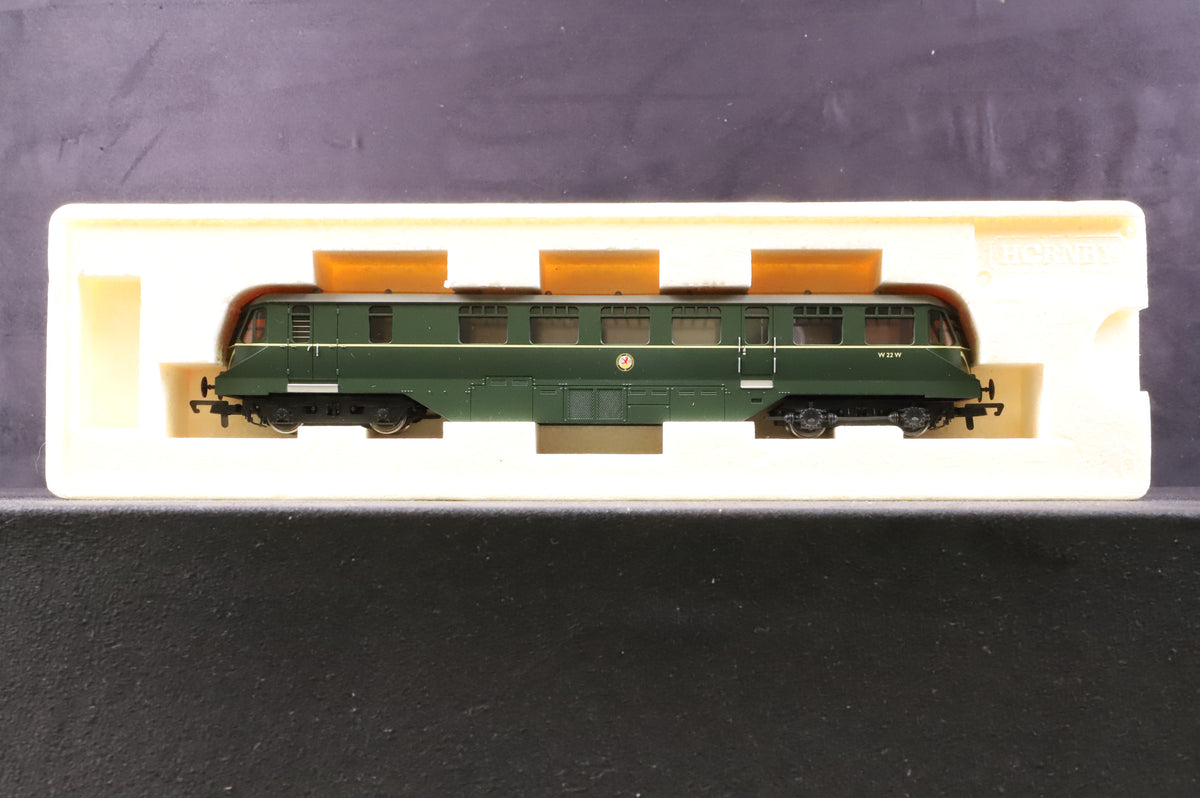 Hornby OO R2653 Diesel Railcar W 22 W in BR Lined Green