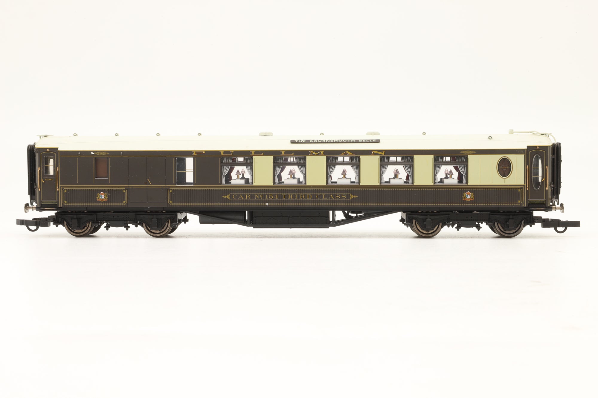Hornby OO R2661M The Bournemouth Belle Train Pack DCC Fitted