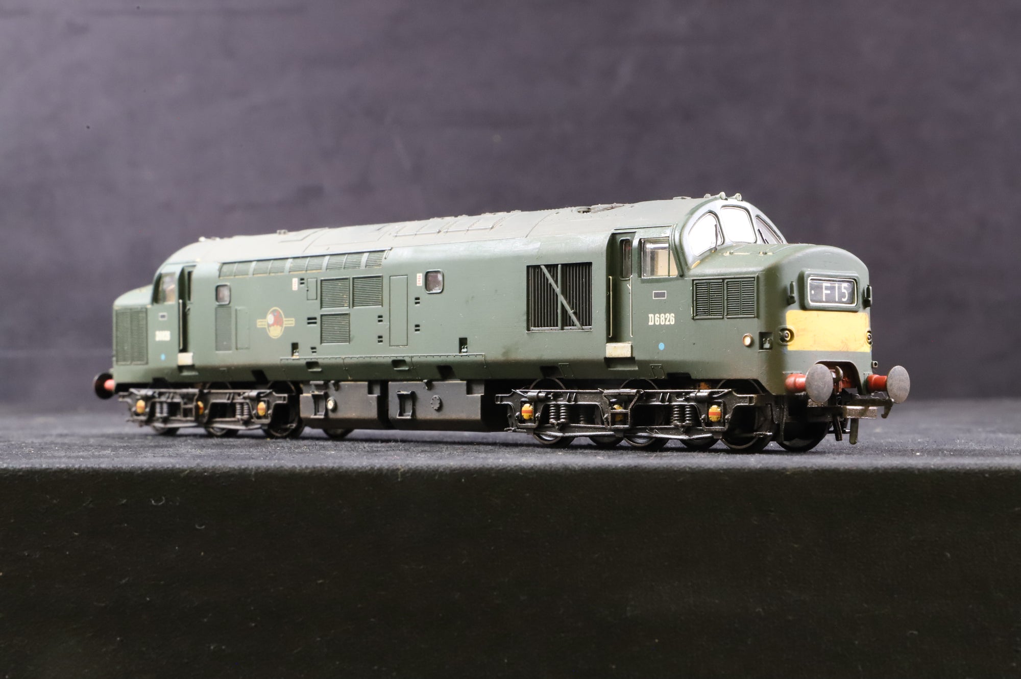 WORKSHOP Bachmann OO 32-778 Class 37/0 'D6826' BR Green L/C Weathered