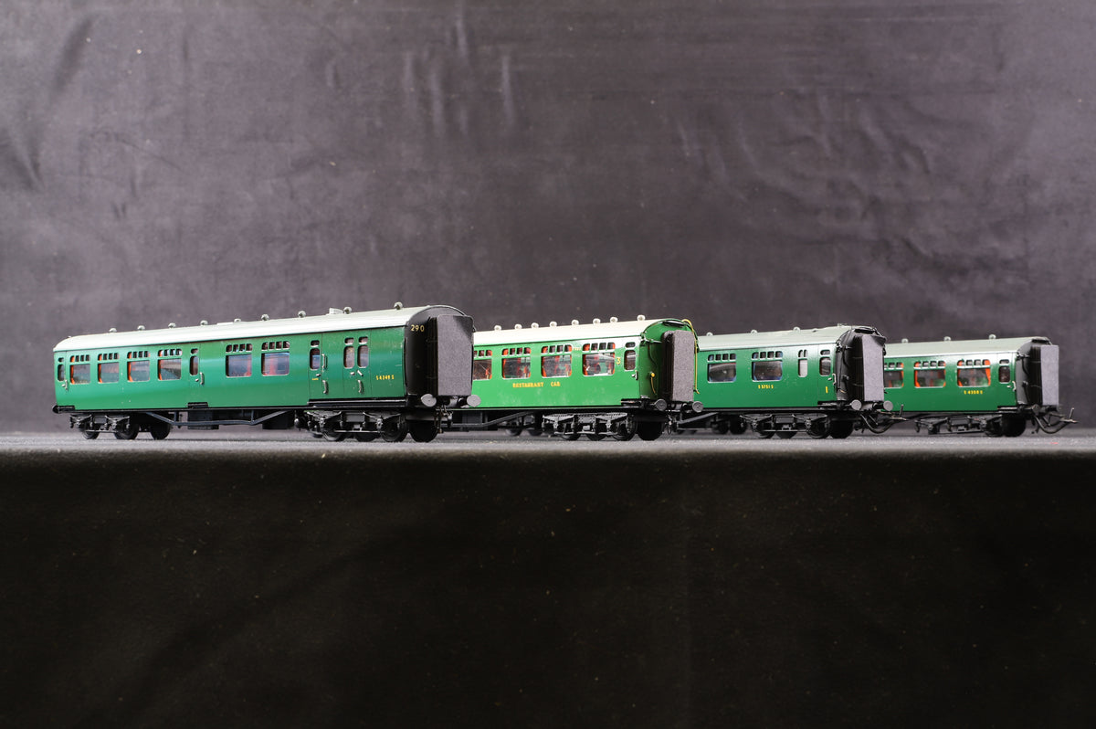 Lawrence Scale Models OO Rake Of 4 SR Green Bulleid Coaches Require TLC