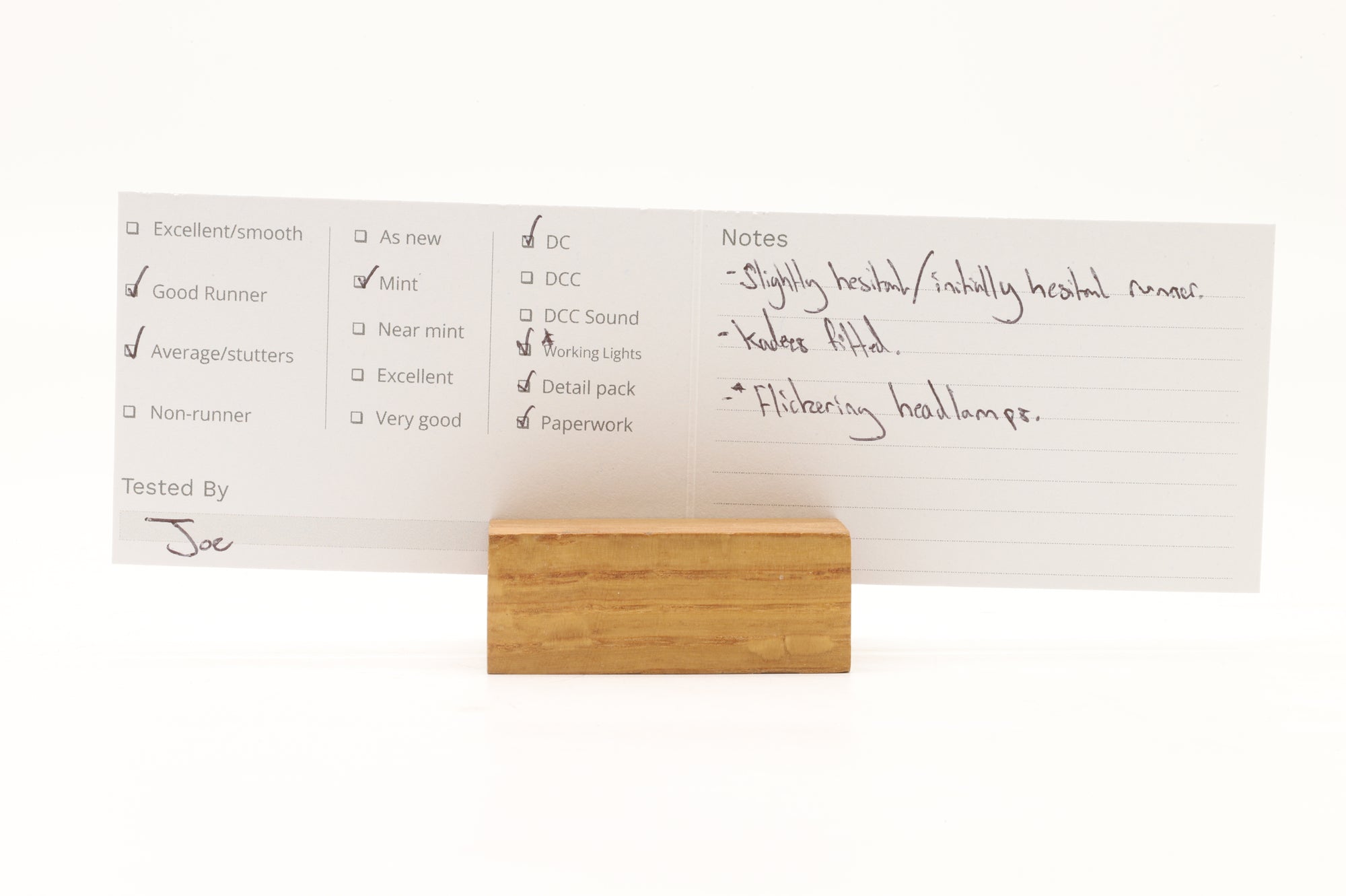 Proto 2000 Series HO 21600 #321 w/ Dynamic brakes in UP Livery