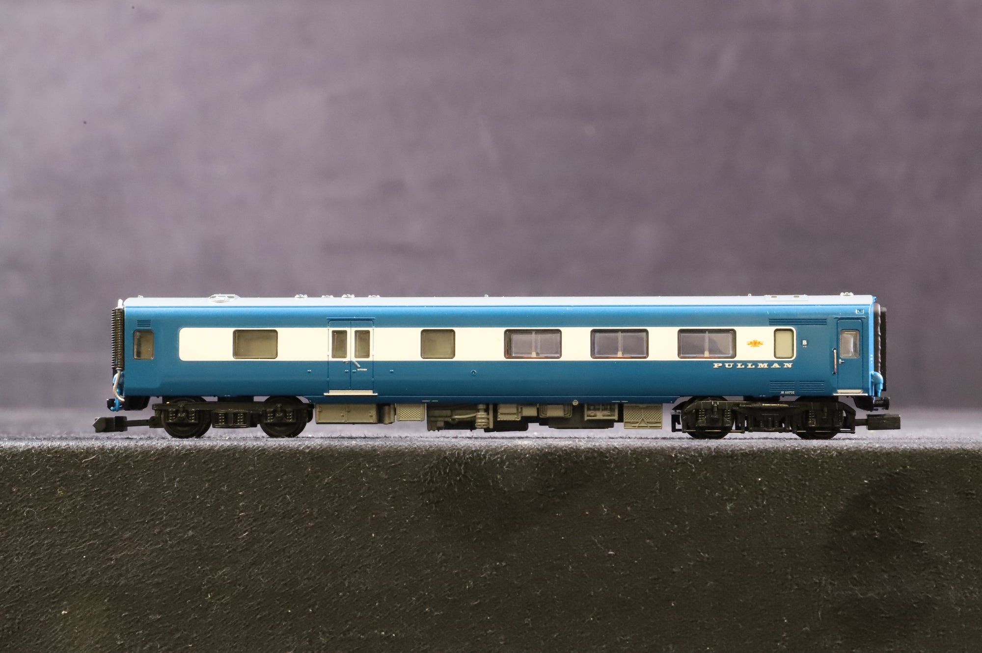 Graham Farish N 6 Car Midland Pullman Incorrect Coach Configuration