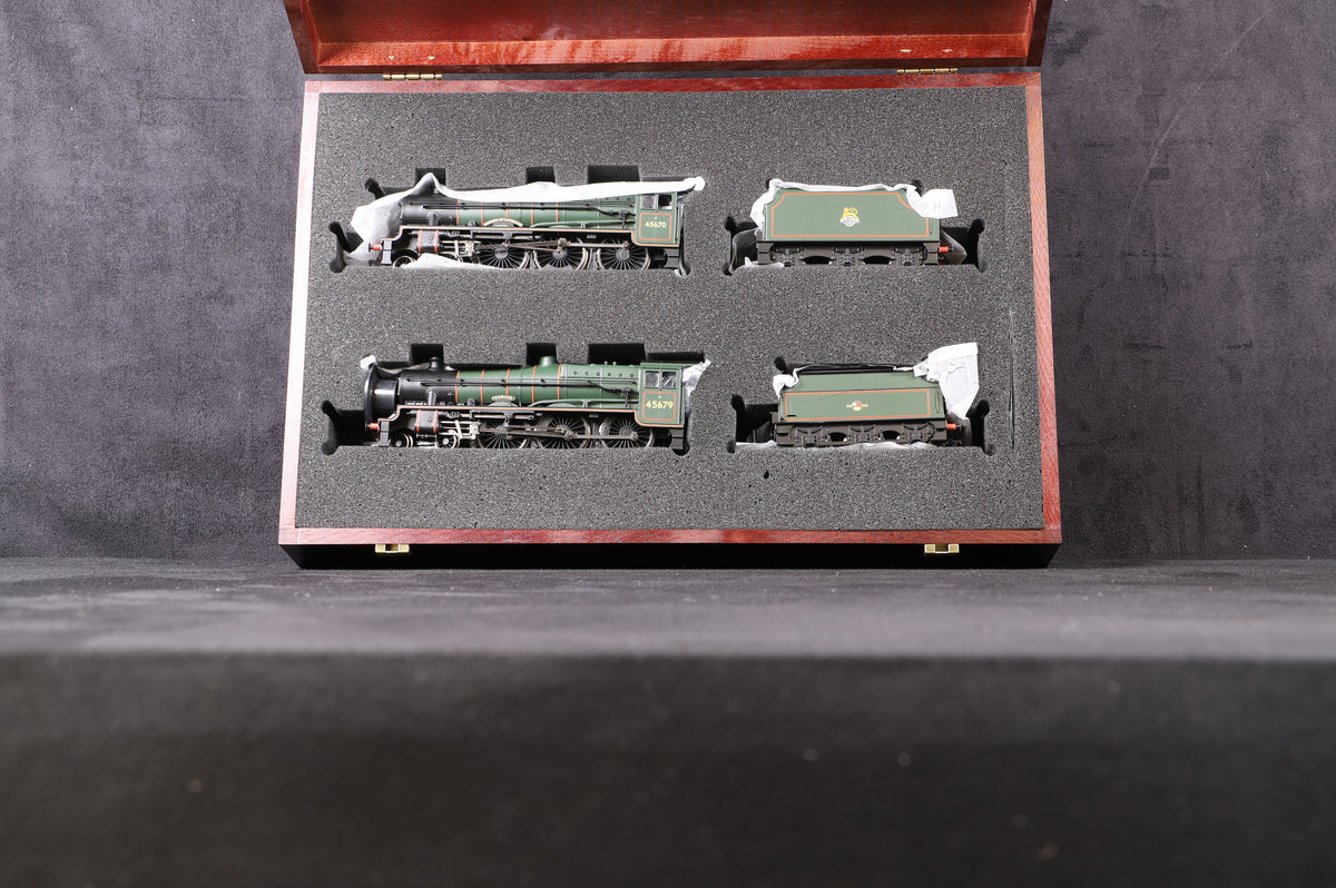 Bachmann OO 31-15X Class 5XP Jubilee 4-6-0 &quot;The Spanish Armada&quot; Pair of Jubilee Class Locomotives - limited edition 28 of 250