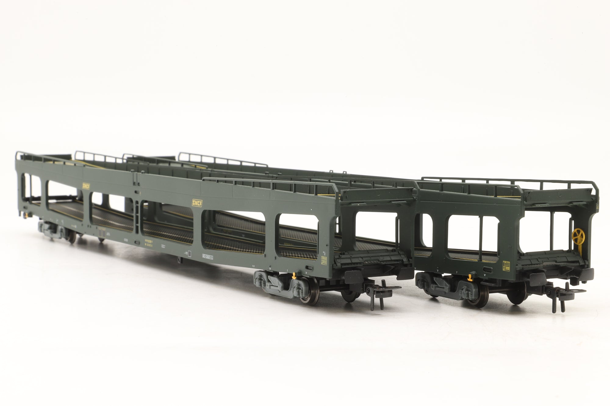 L.S. Models HO 14117/14115 SNCF DEV 66 Car Transport Wagons