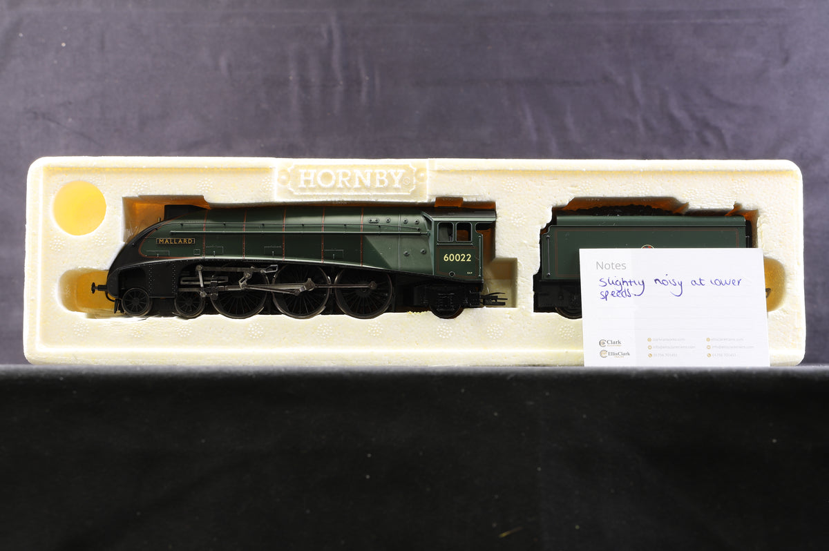Hornby OO R2784X BR Class A4 &#39;Mallard&#39; &#39;60022&#39; BR Lined Green L/C, DCC