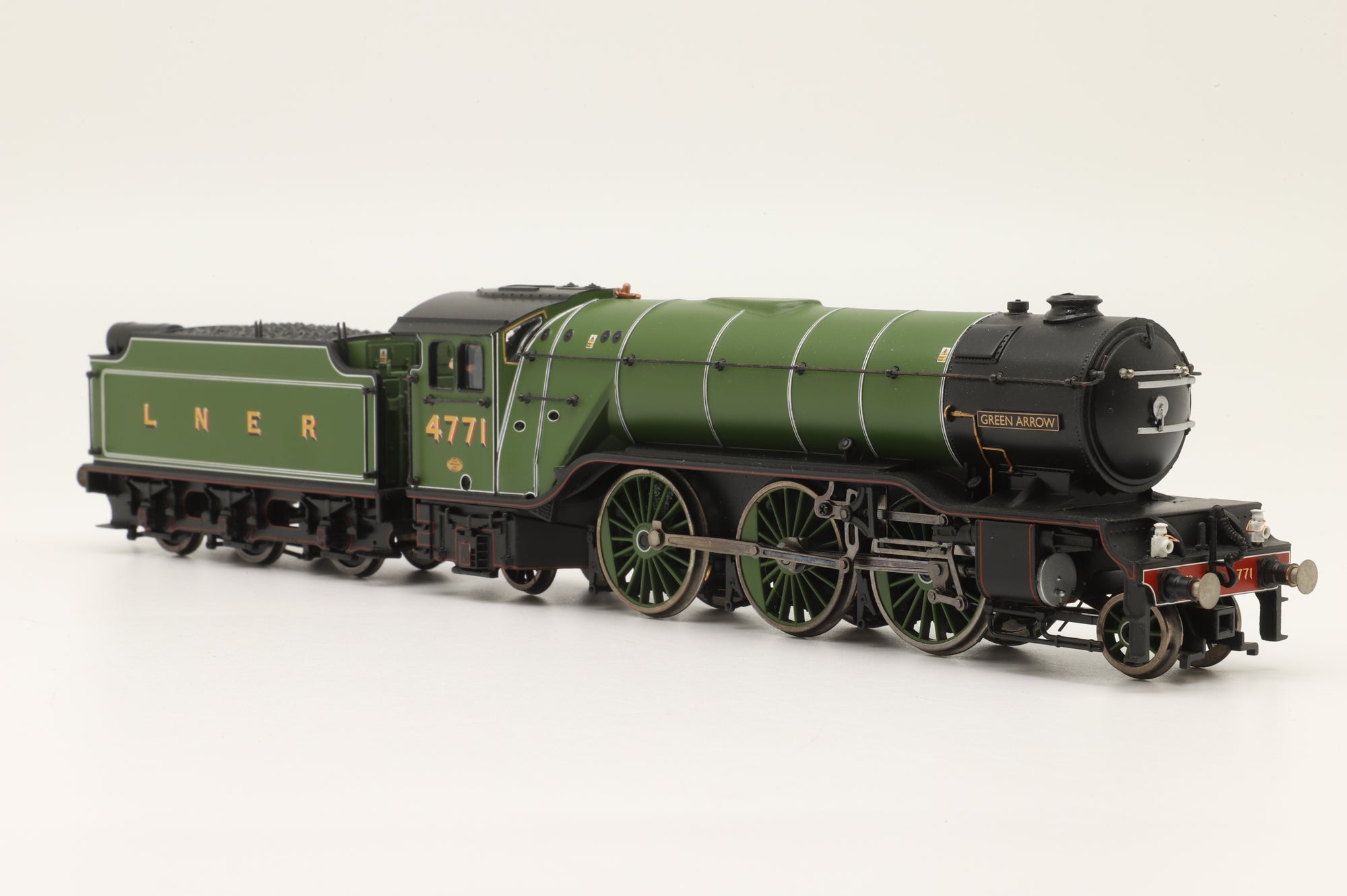 Bachmann OO 31-550B Class V2 '4771' 'Green Arrow' LNER Doncaster Green, DCC Sound