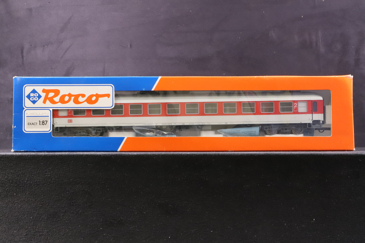 Roco HO Rake Of 3 DB IC Coaches Inc. 45274x2 &amp; 45262