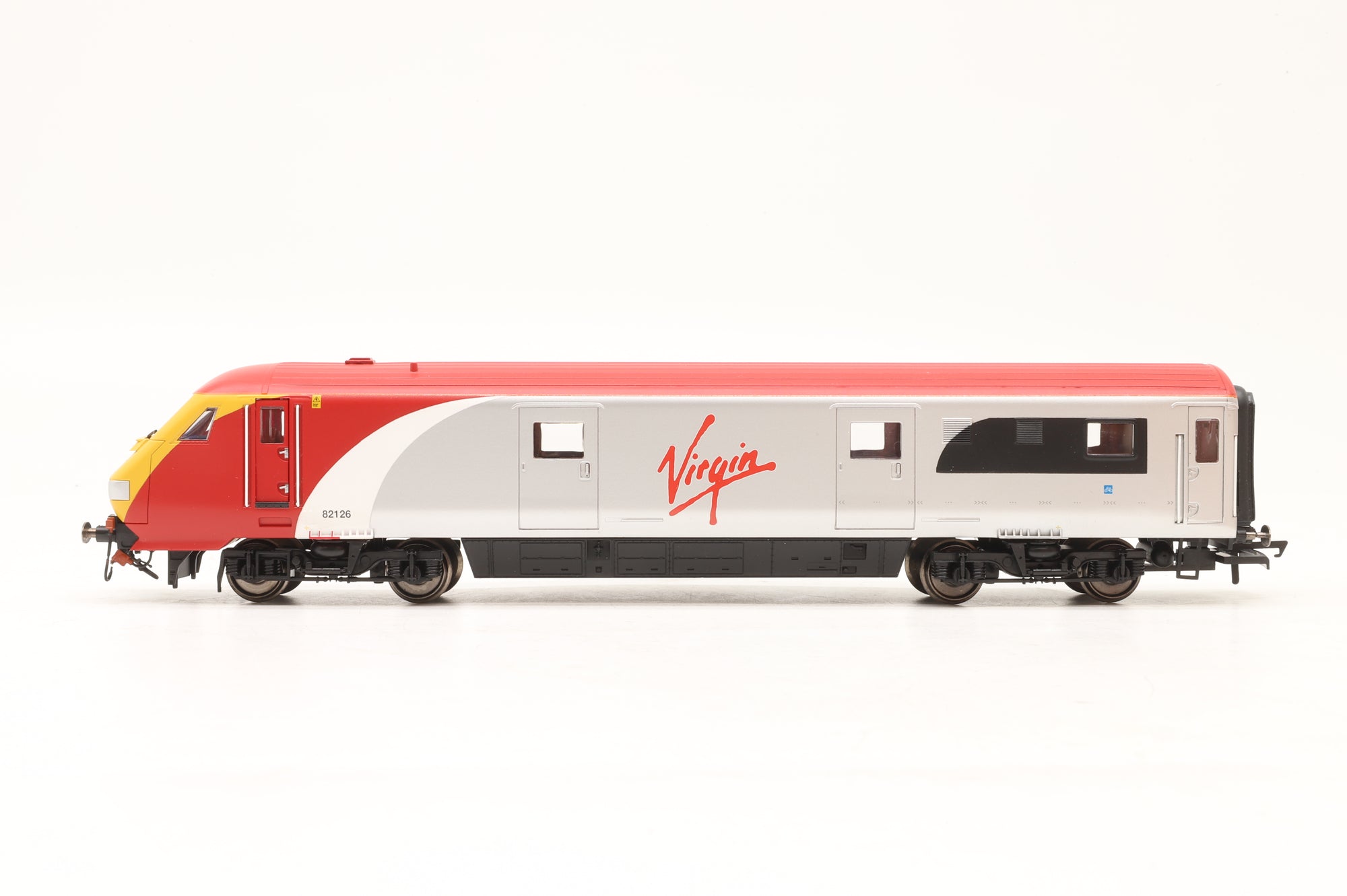 Hornby OO R2955 Virgin Charter Relief Train Pack Incl. Class 90 & Mk3 DVT