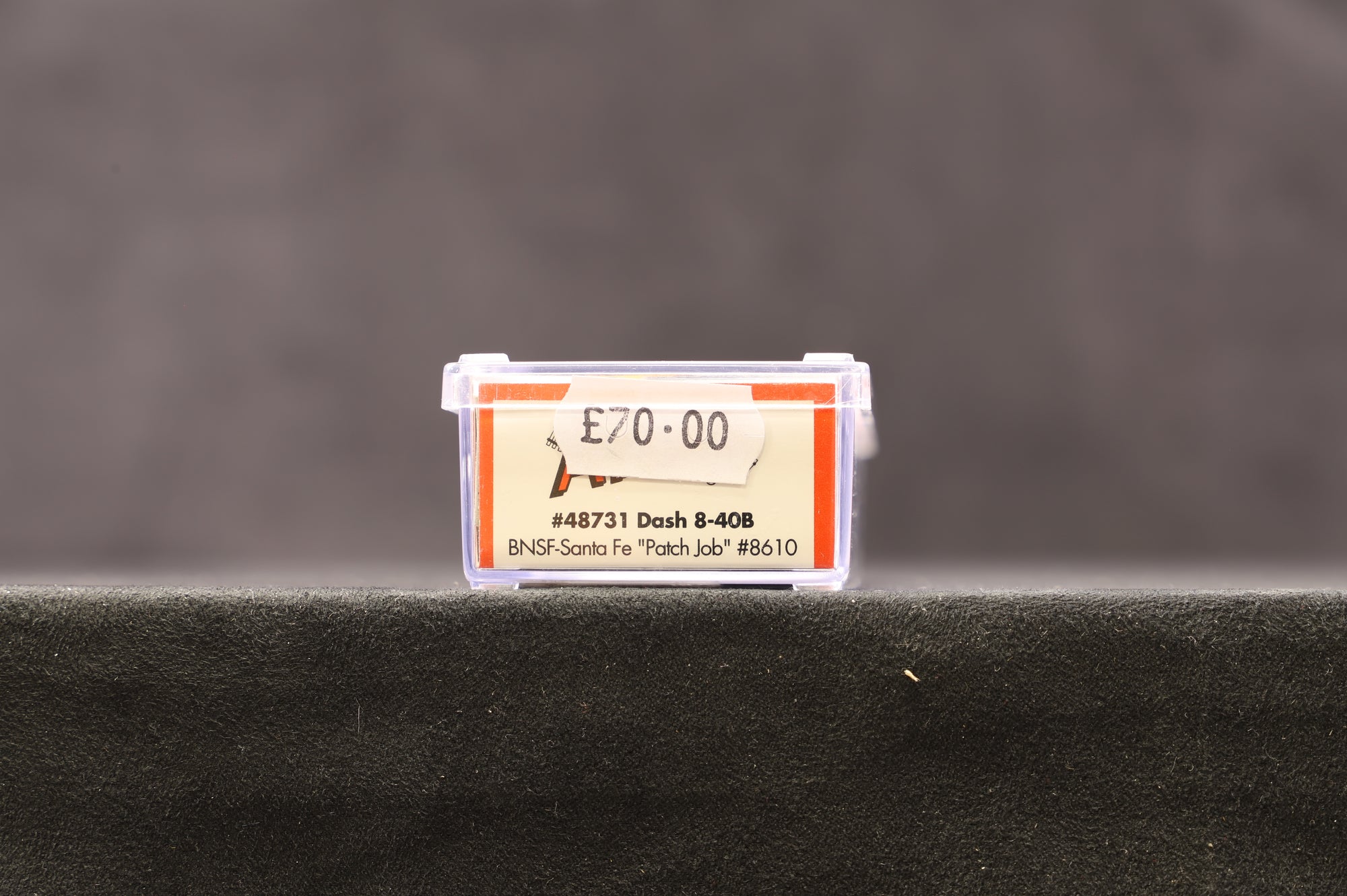 Atlas N 48731 Dash 8-40B BNSF Santa Fe "Patch Job" '8610'