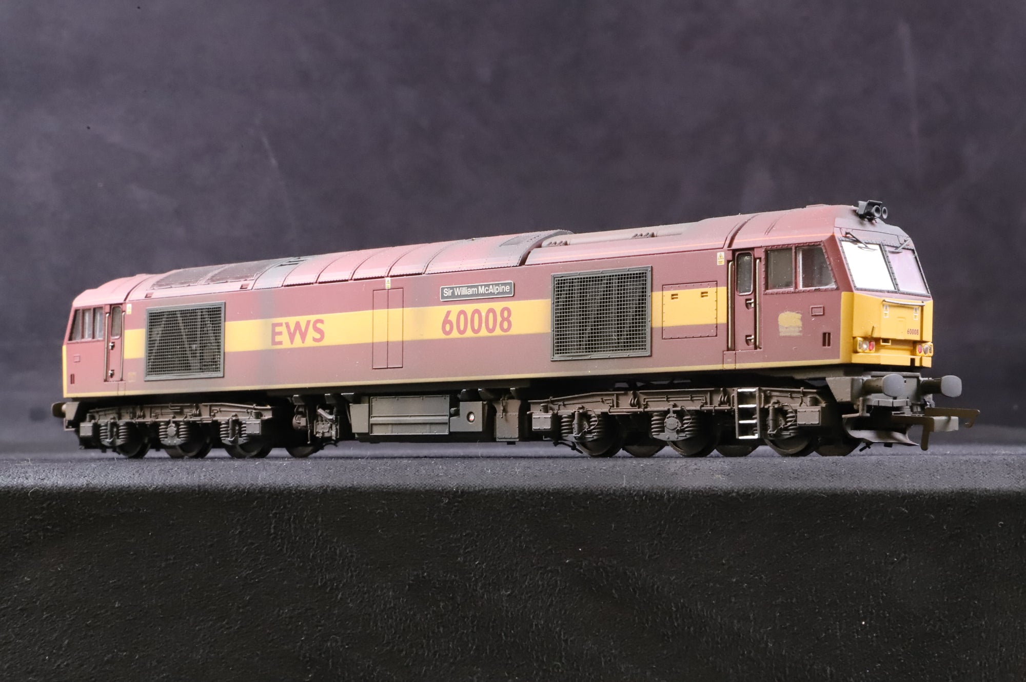 Hornby OO R2488 Class 60 60026 in EW&S Livery - Weathered