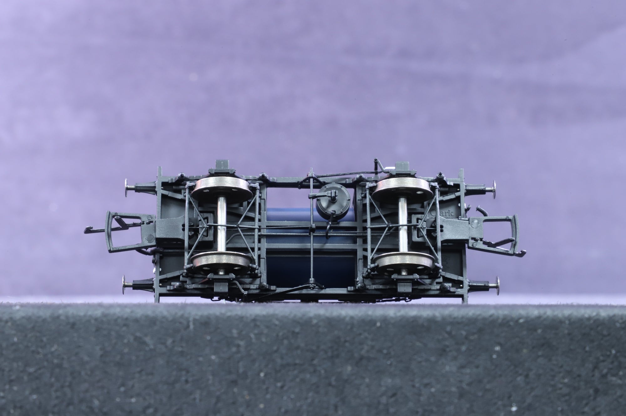 Clark Railworks OO Gauge C3020 Demountable Tank Wagon 'B749030', Bass Worthington