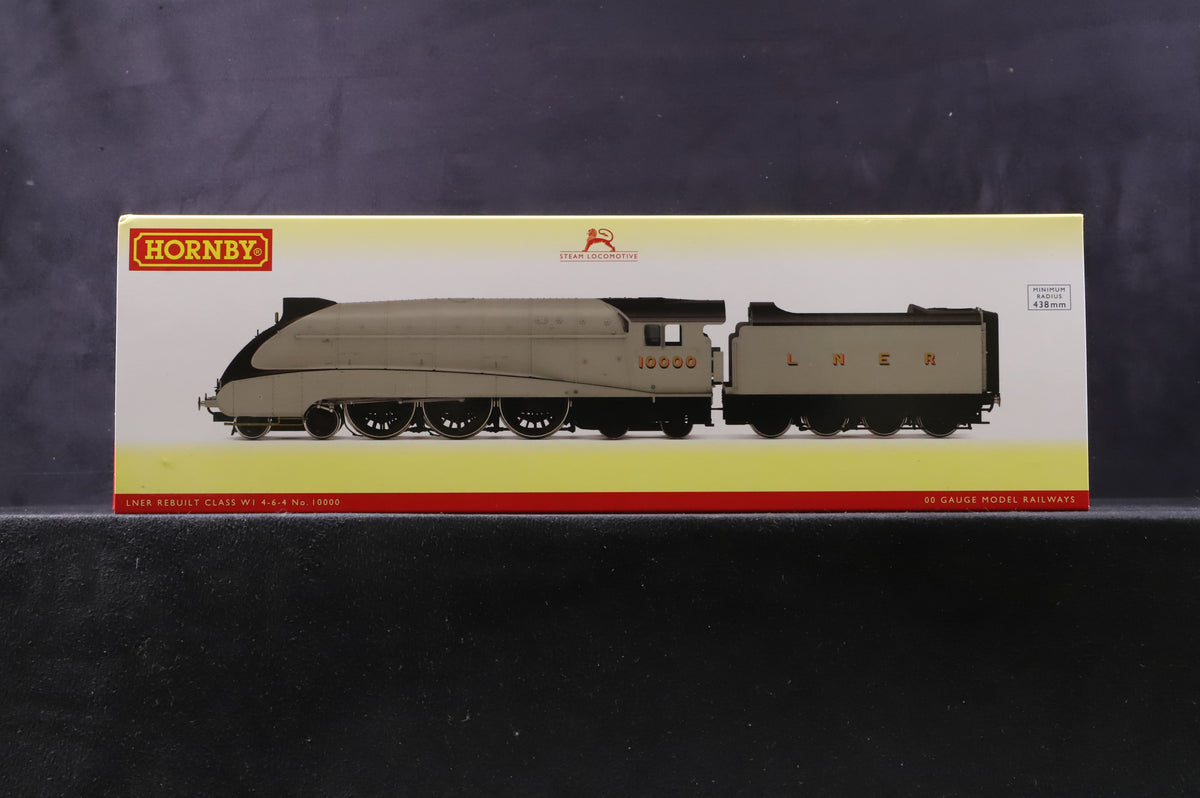 Hornby OO R3978 Class W1 &#39;Hush Hush&#39; &#39;10000&#39; Streamlined LNER Grey