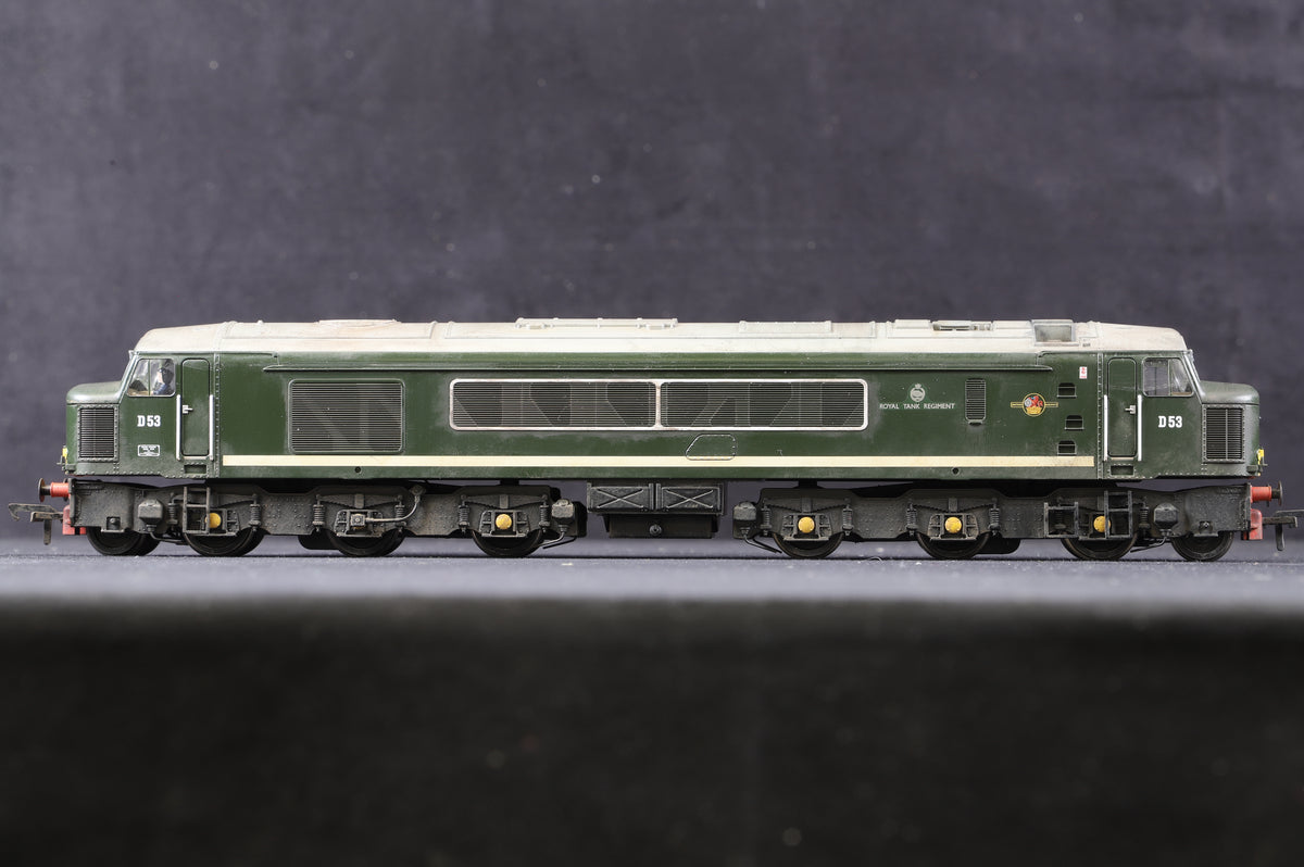 Bachmann OO 32-682 Class 45/0 &#39;D53&#39; &#39;Royal Tank Regiment&#39; BR Green SYP, Weathered, DCC Sound