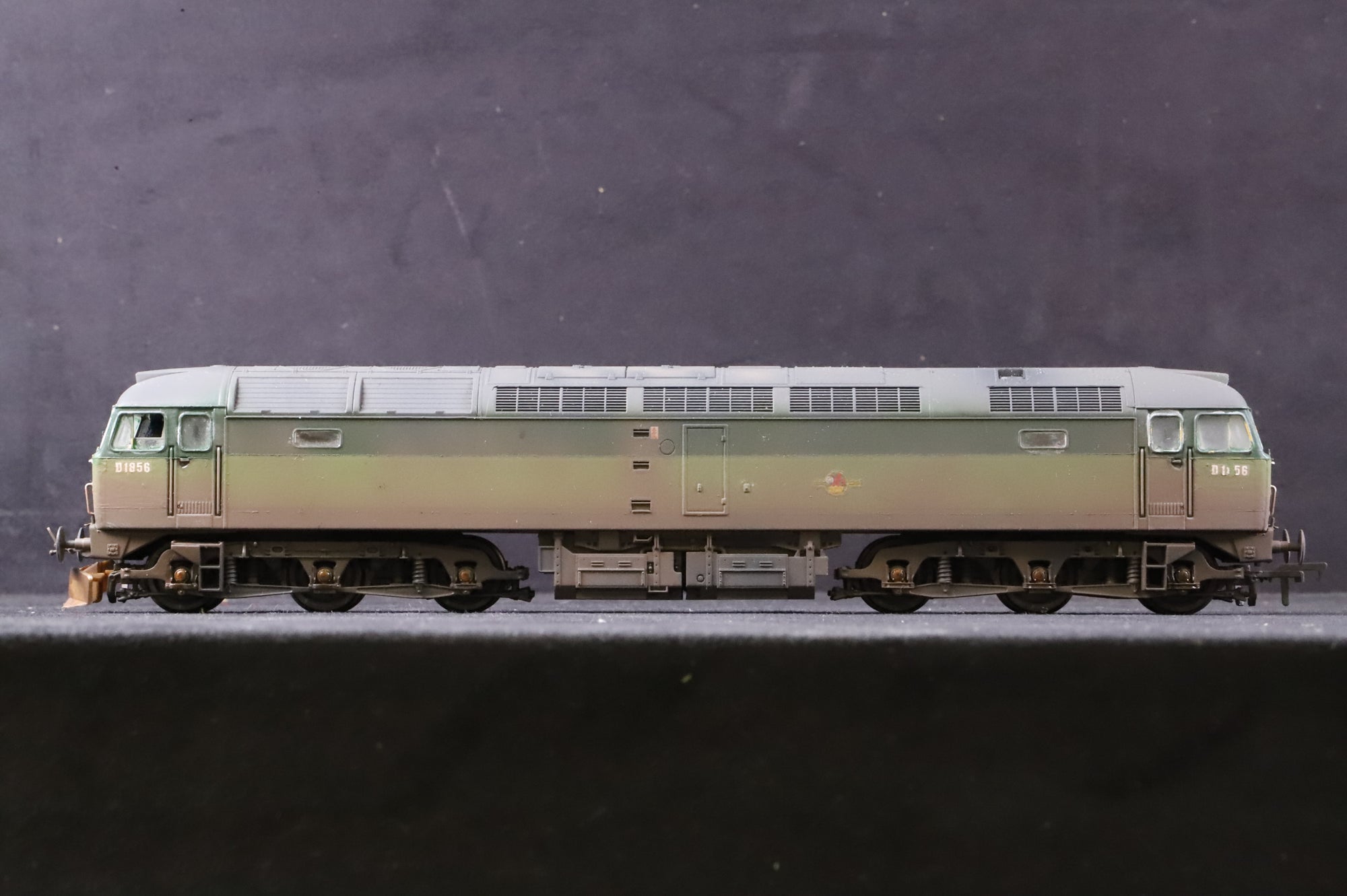 WORKSHOP Bachmann OO 31-656 Class 47 'D1856' BR Green FYE Renumbered & Weathered
