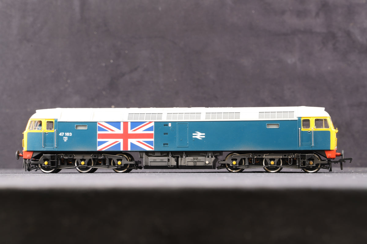 Bachmann OO 32-800Z Cl. 47 &#39;47163&#39; BR Blue &#39;Silver Jubilee/Union Jack Livery&#39;, Model Zone Excl. 180/504, Weathered