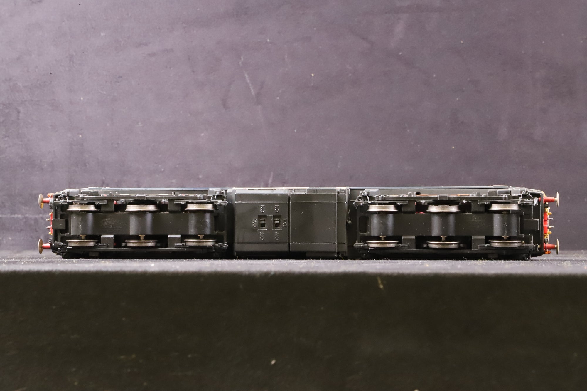 Bachmann OO Class 57 57304 'Pride of Cheshire' in DRS Compass Livery - Weathered