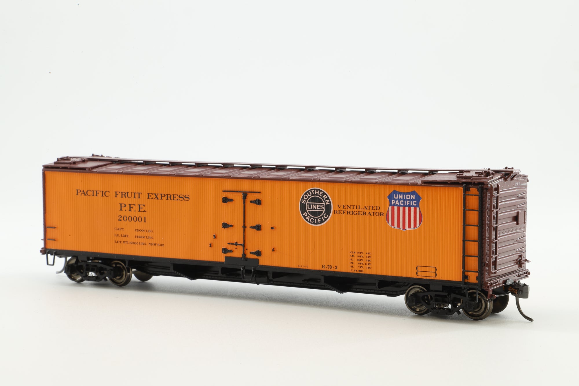 Precision Scale Co. HO Brass 16776-2 52' R-70-2 Ventilated/Refridgerated Box Car No.200001 in Union Pacific Fruit Express Livery
