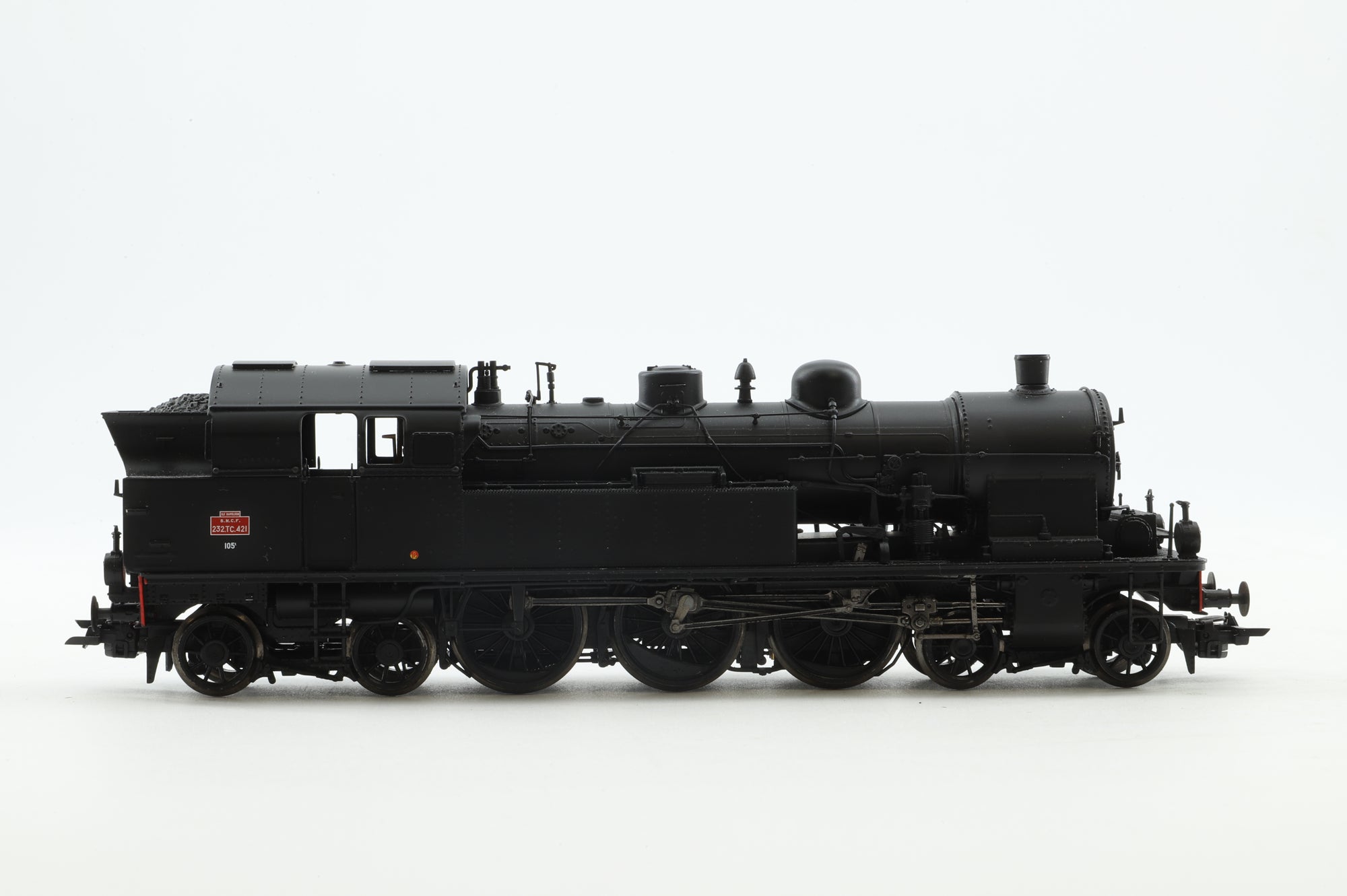 ESU HO 31186 232 TC 421 Tank in SNCF Black - DCC Sound