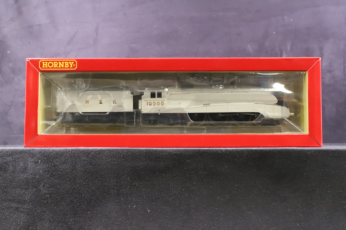 Hornby OO R3978 Class W1 &#39;Hush Hush&#39; &#39;10000&#39; Streamlined LNER Grey