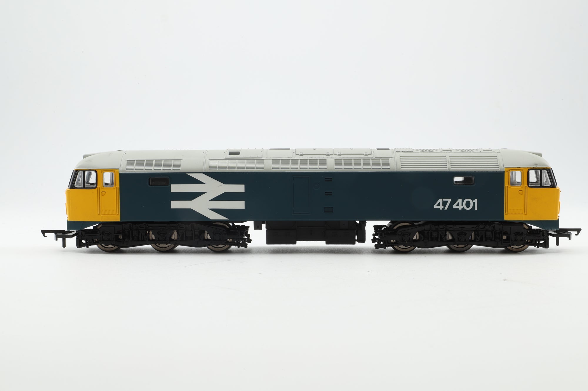 Hornby OO R3287TTS BR Class 47 '47401', DCC Sound