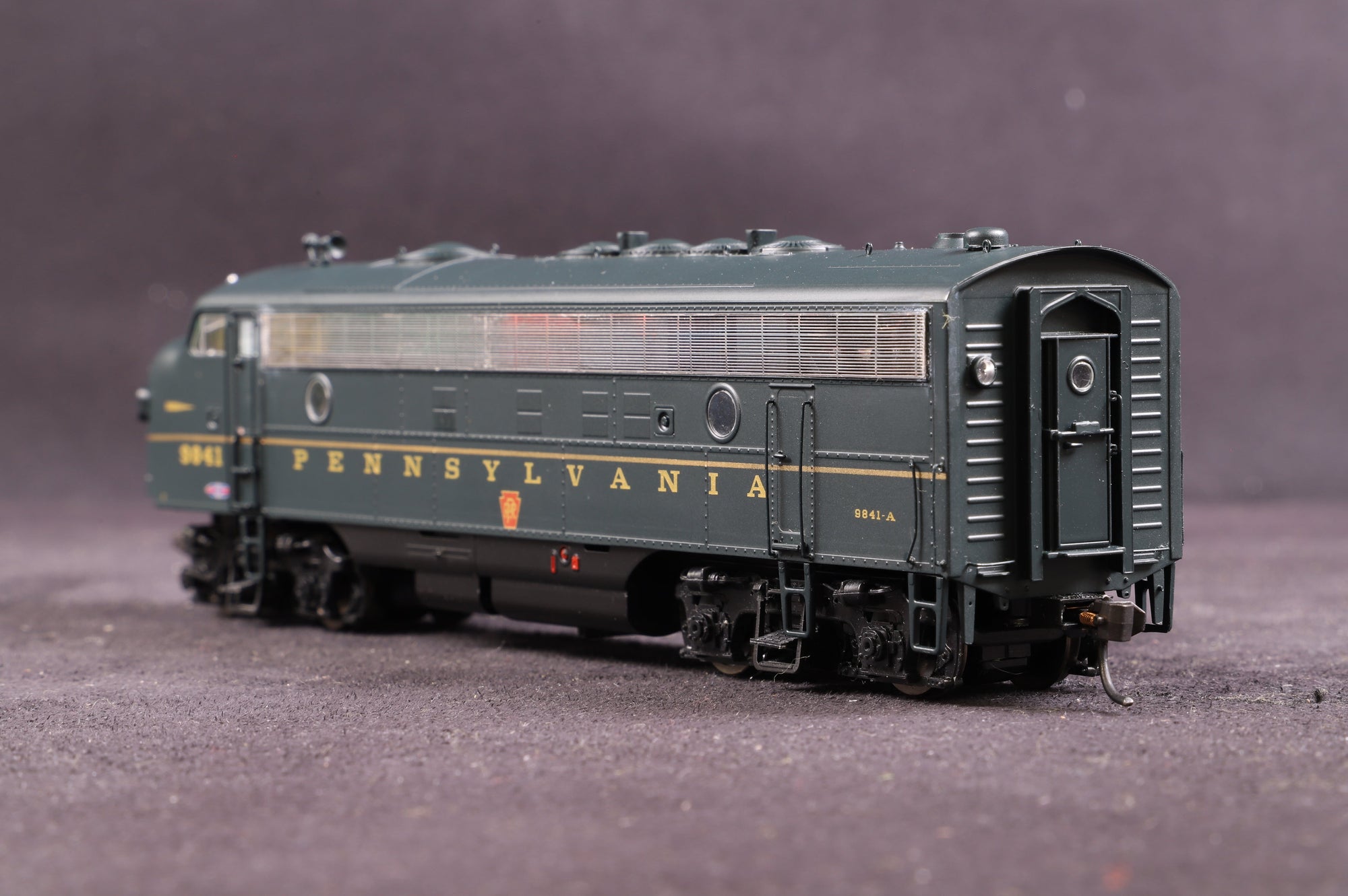 Intermountain HO 49943S-02 EMD FP7 Loco Pennsylvania '9841', DCC Sound