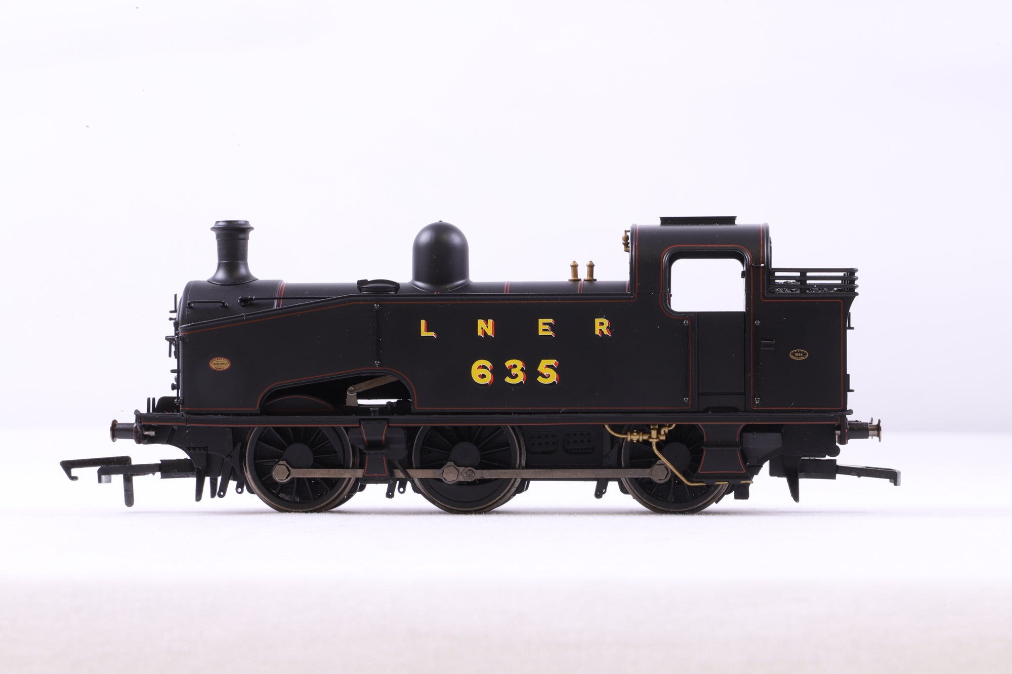 Hornby OO R3324 J50 Class '635' LNER Black