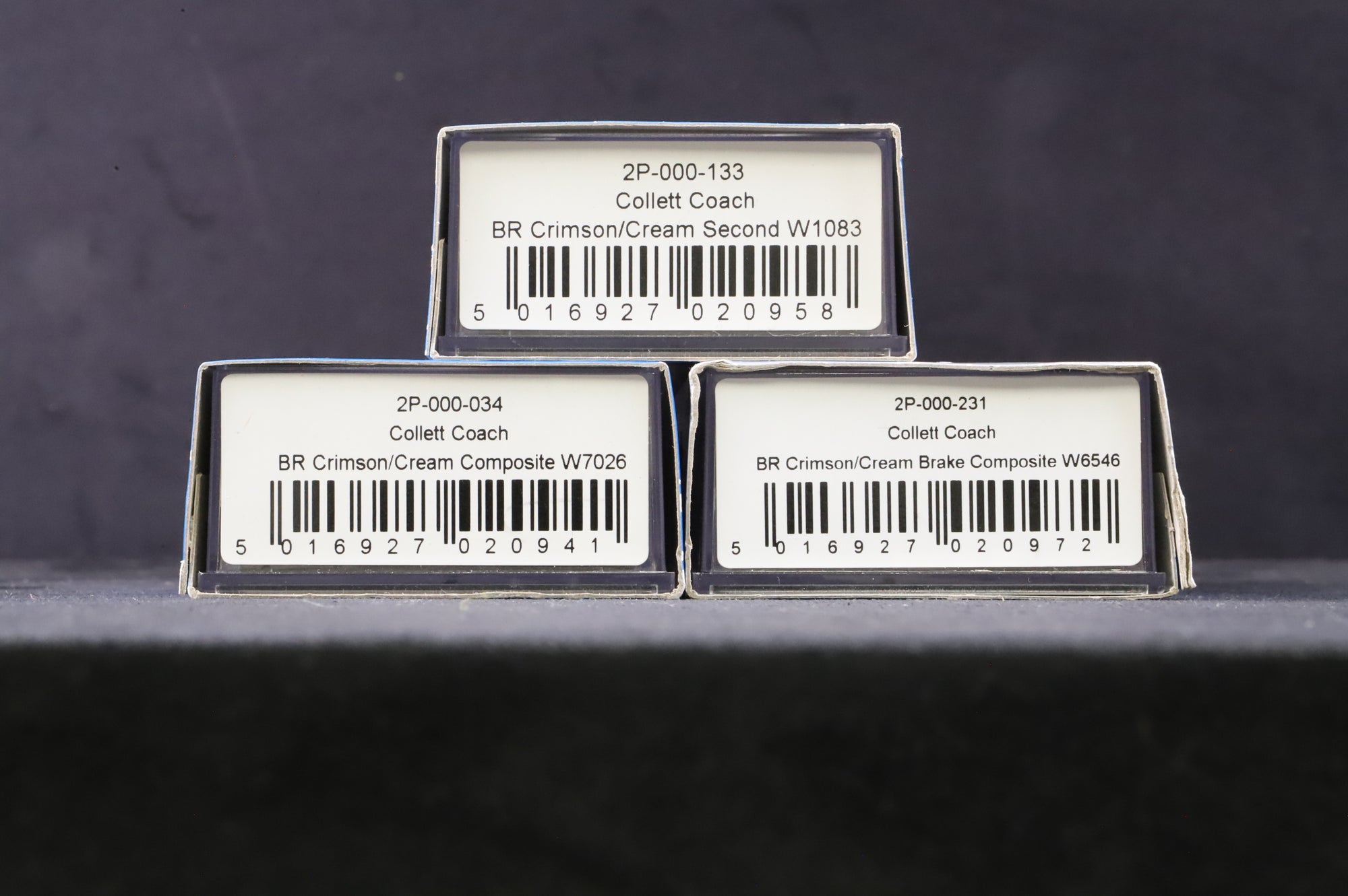 Dapol N Rake Of 3 Collett Crimson & Cream Coaches Inc. 2P-000-034, 133 & 231