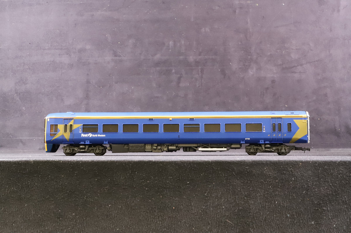 Bachmann OO 31-505 DMU 158 2 Car First North Western