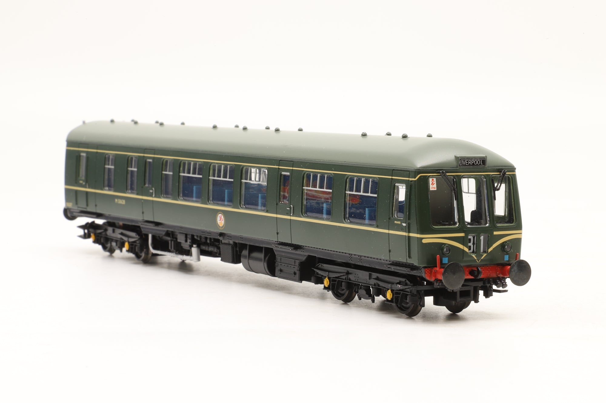 Bachmann OO 32-900 Class 108 DMU 2 Car BR Green with Speed Whiskers