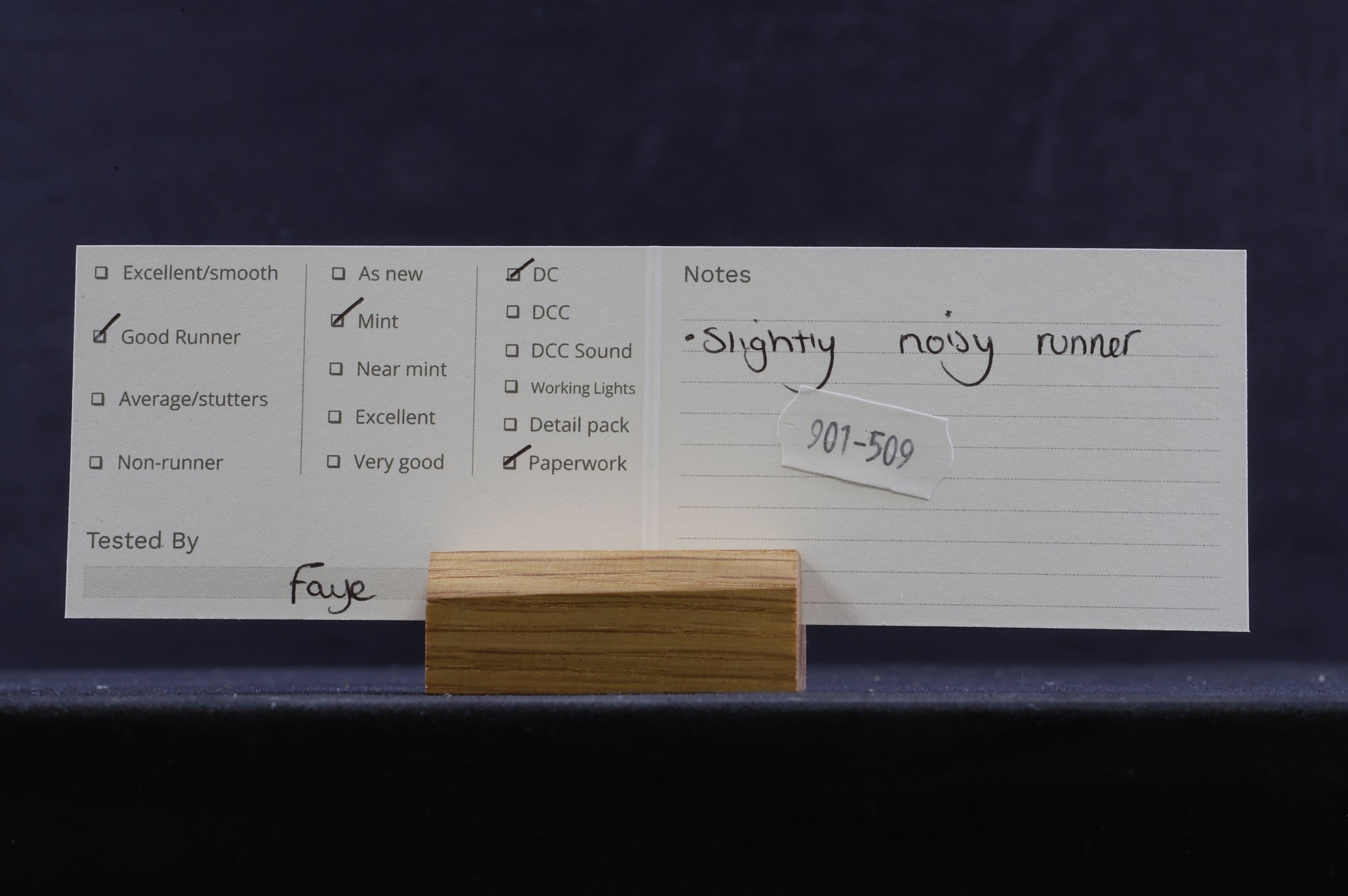 Hornby OO R2229 Class 8f '48154' BR Black E/C