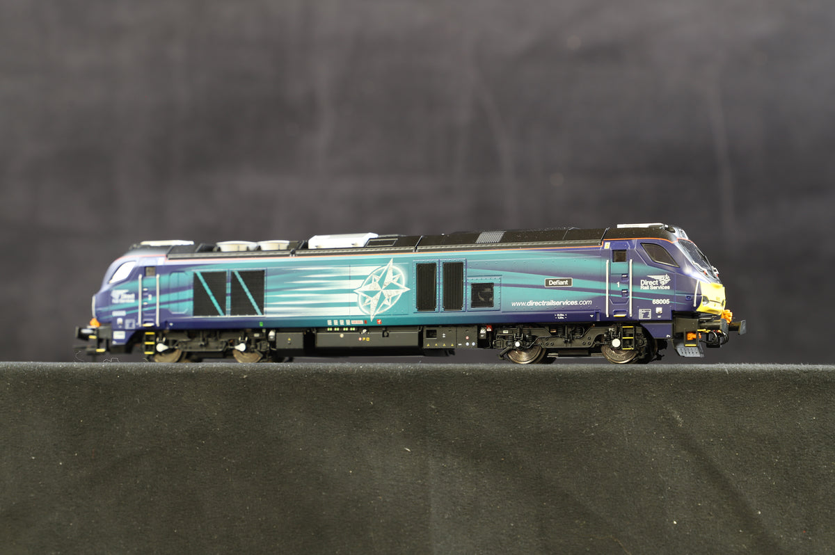 Dapol OO 4D-022-002 Class 68 &#39;68005&#39; &#39;Defiant&#39; DRS Livery