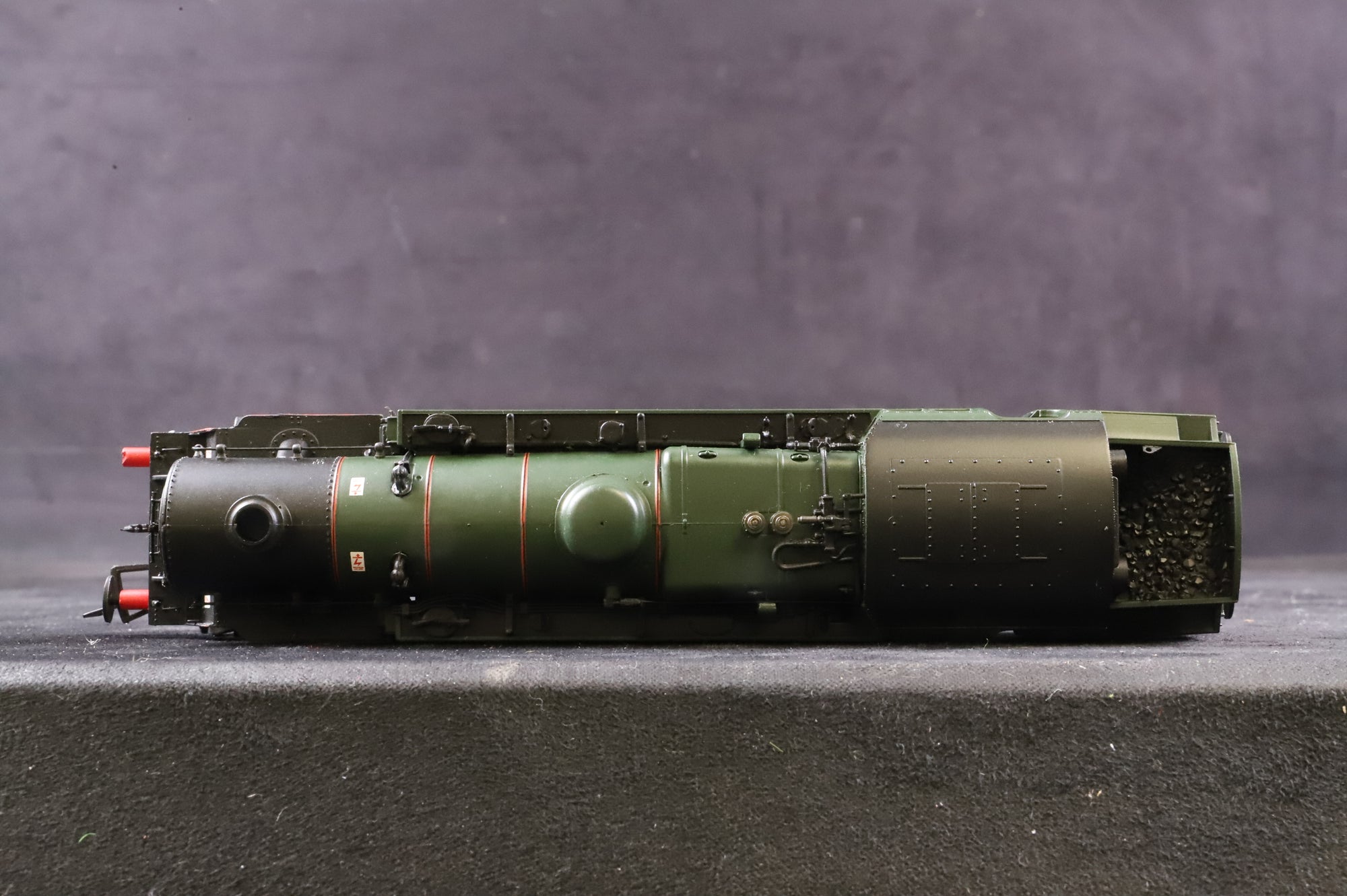 Bachmann OO 32-353 Standard Class 4MT Tank '80135' BR Lined Green, Preserved