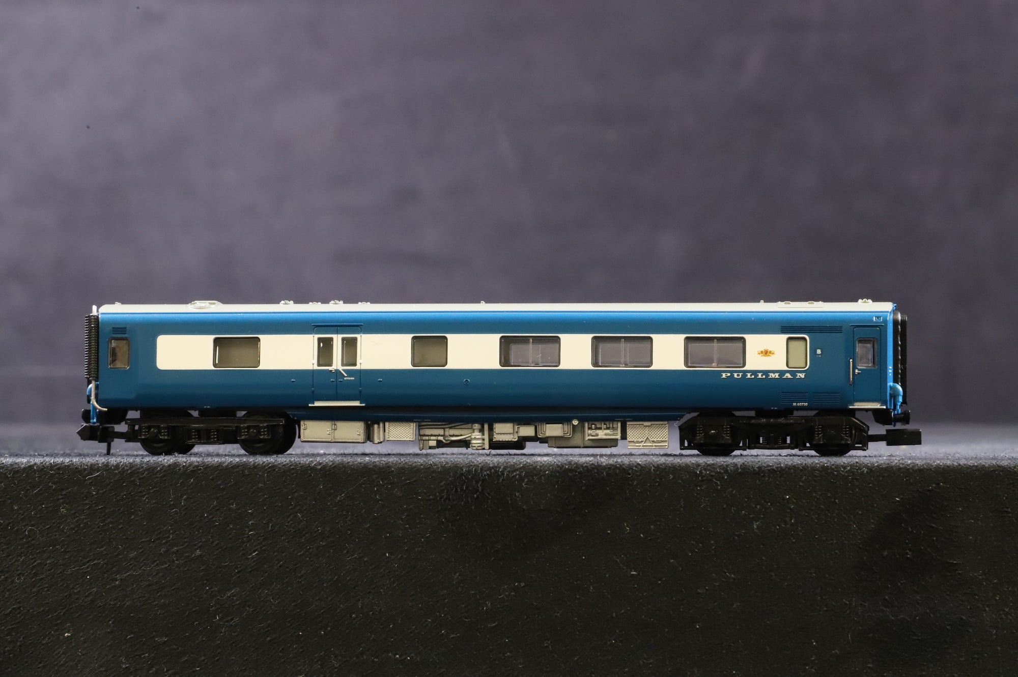 Graham Farish N 6 Car Midland Pullman Incorrect Coach Configuration