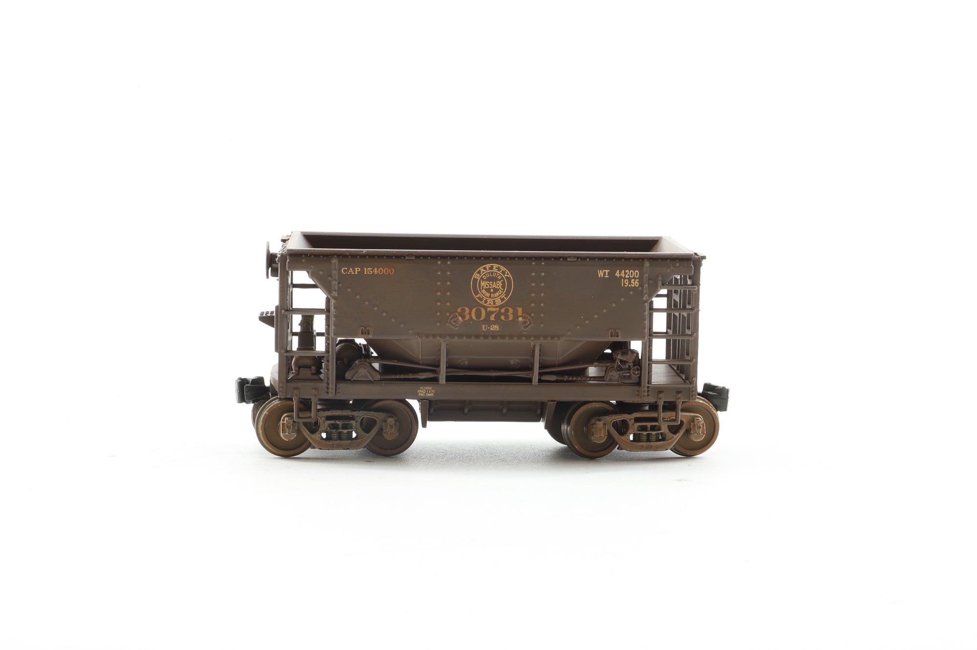 Walthers HO 910-58013 6-Pack of 24' Michigan Ore Cars in DMIR Brown - Pro-Customised/Weathered