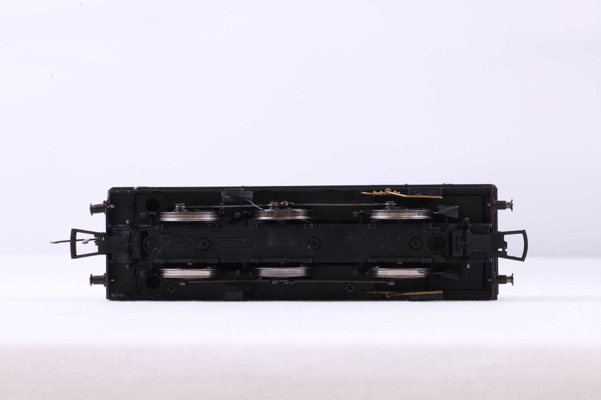 Hornby OO R3324 J50 Class '635' LNER Black