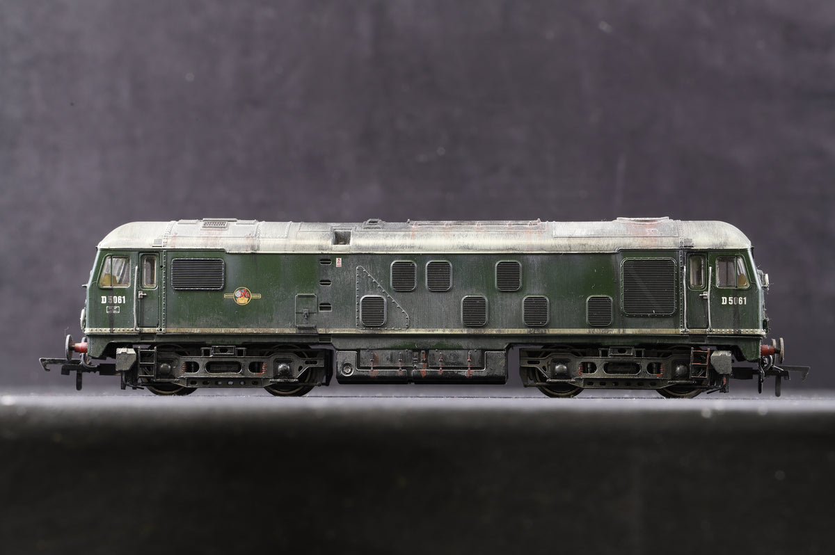 Bachmann OO 32-430B Class 24 &#39;D5061&#39; BR Green Weathered, DCC Fitted