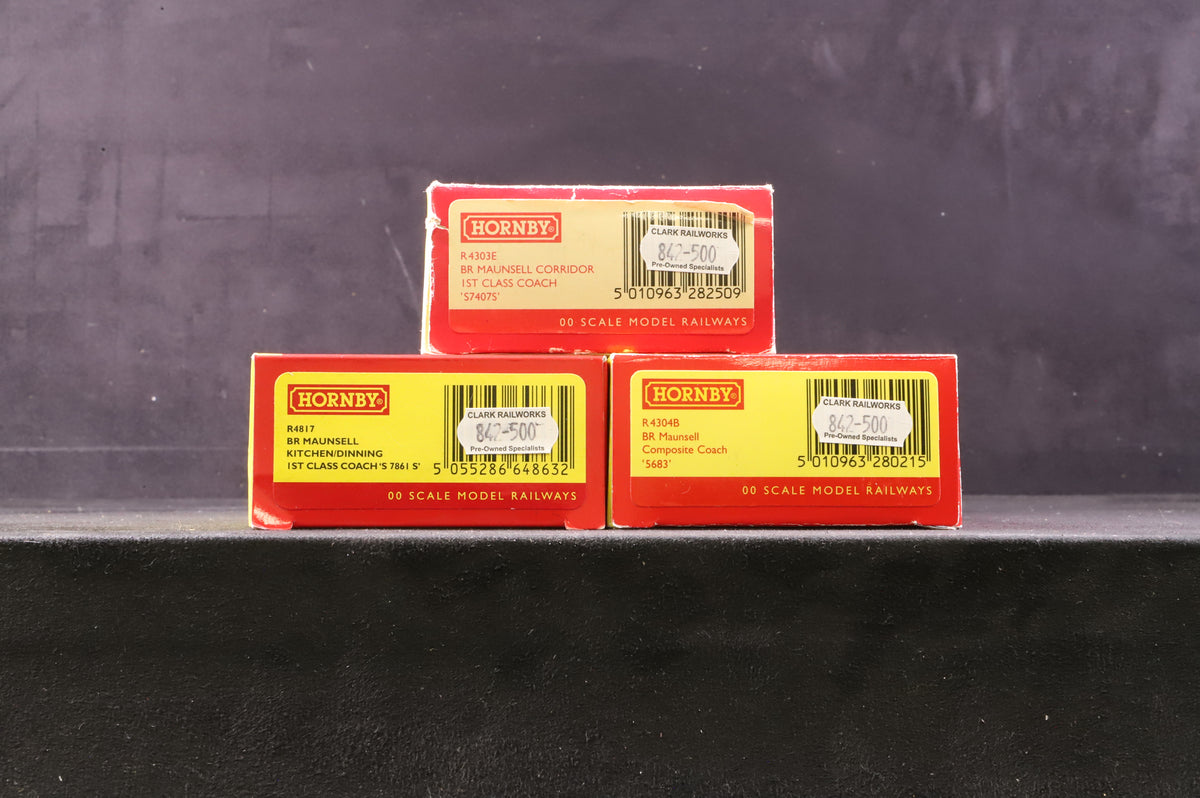 Hornby OO Rake of 3 Maunsell Coaches in BR(S) Green