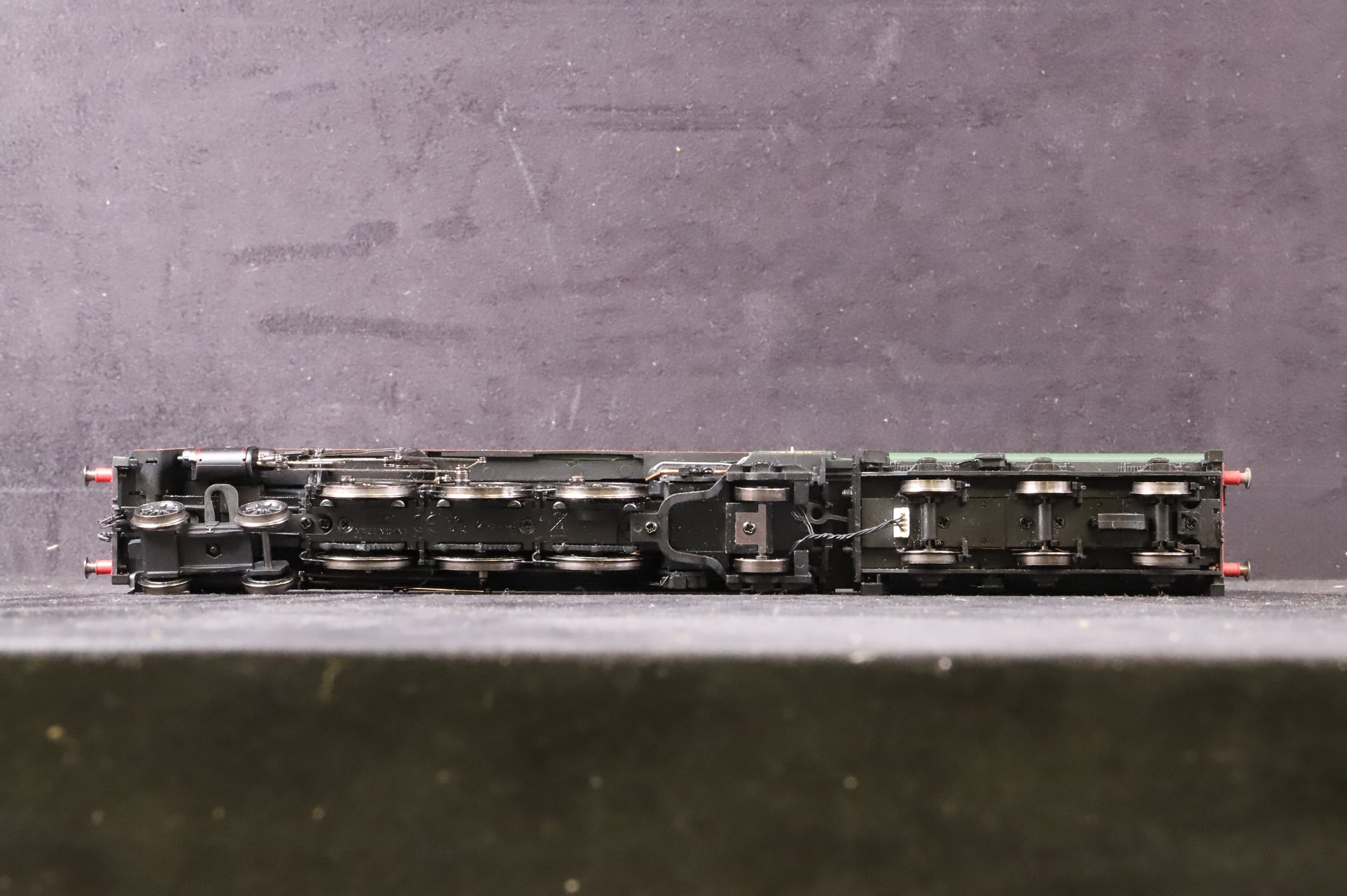 Hornby OO R2846 Clan Class 4-6-2 '72000' 'Clan Buchanan' BR Green E/C